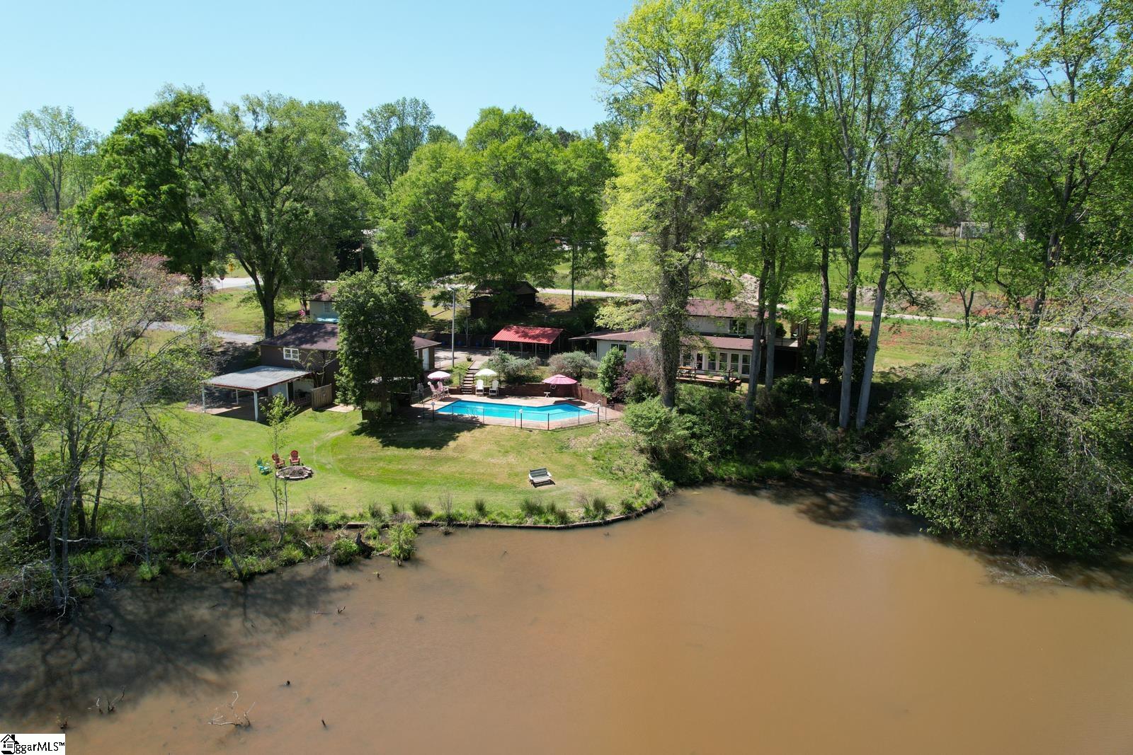 1212 Riveroak Road Inman, SC 29349