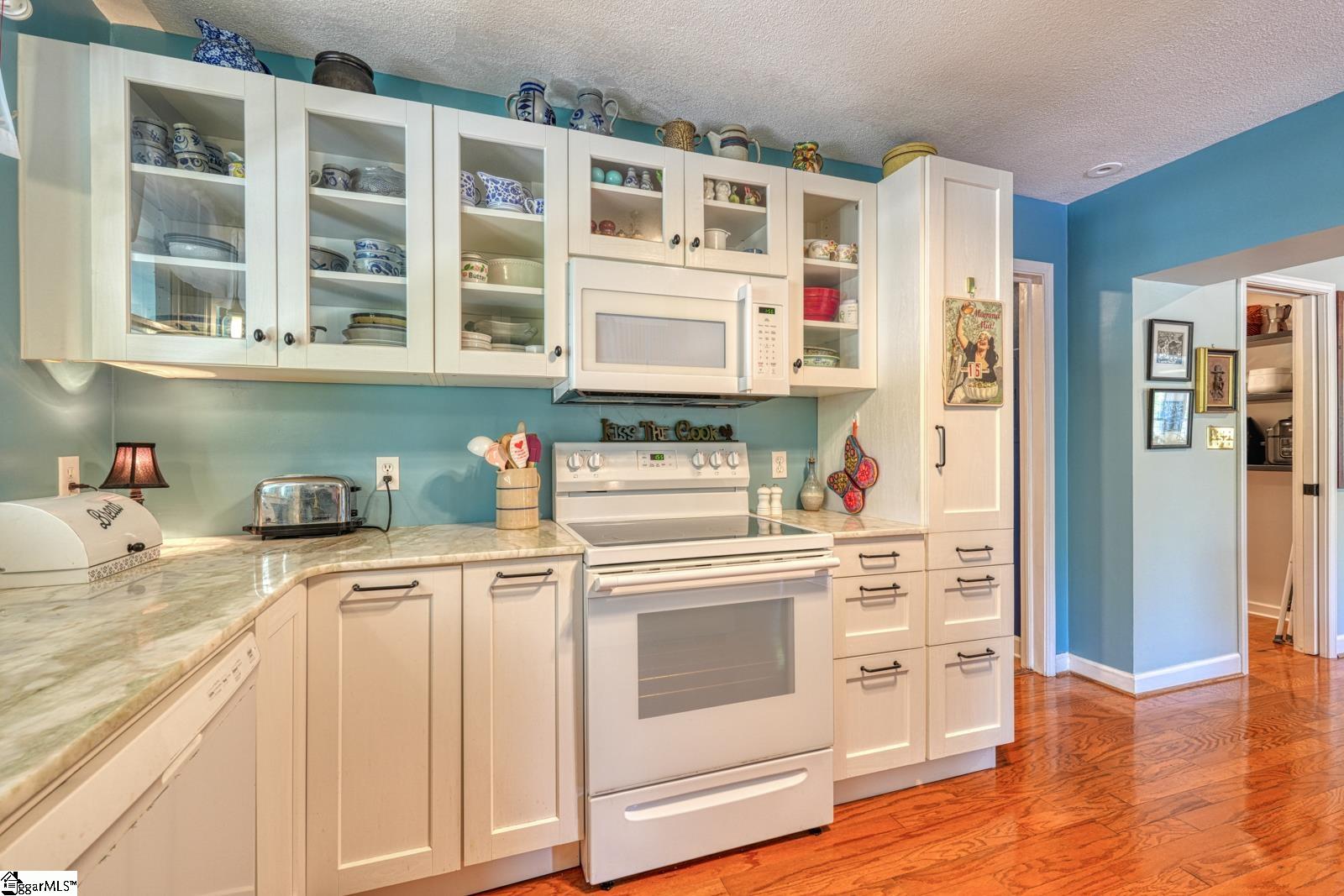 1212 Riveroak Road Inman, SC 29349
