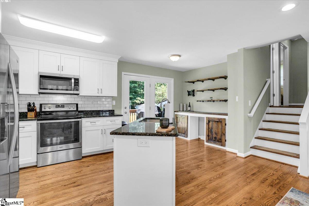 25 Amy Lane Taylors, SC 29687
