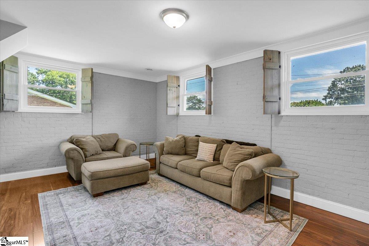 25 Amy Lane Taylors, SC 29687