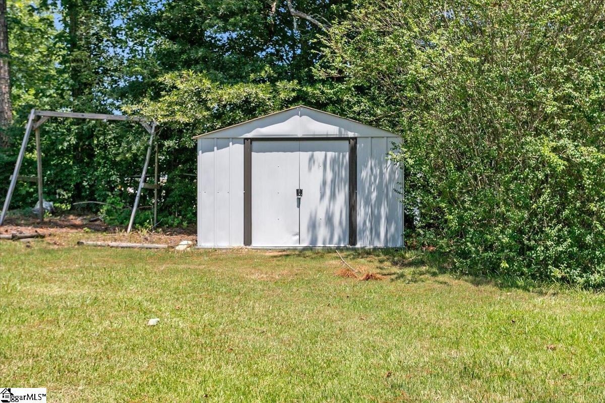 25 Amy Lane Taylors, SC 29687