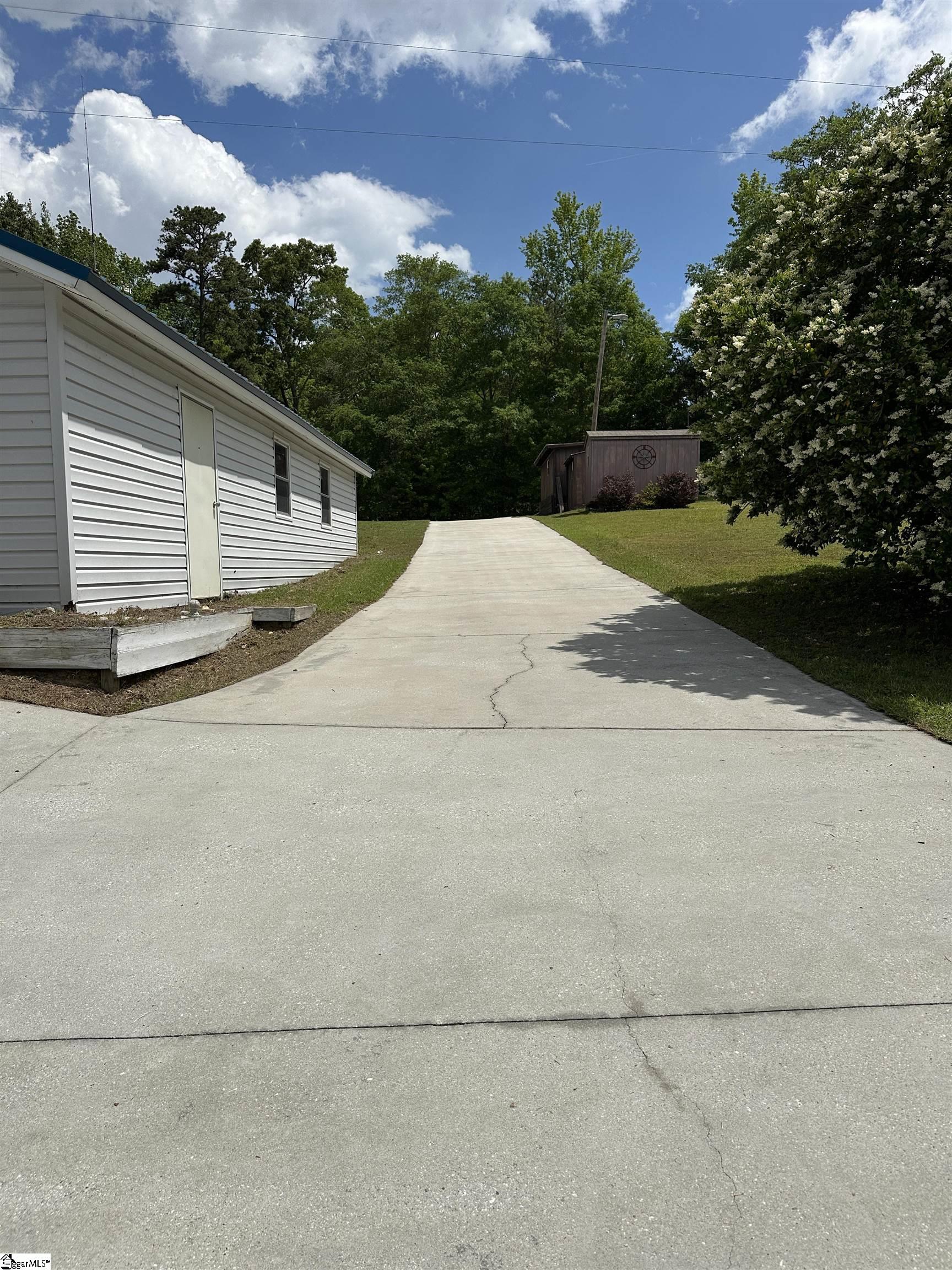 276 Lorretta Lane Waterloo, SC 29384