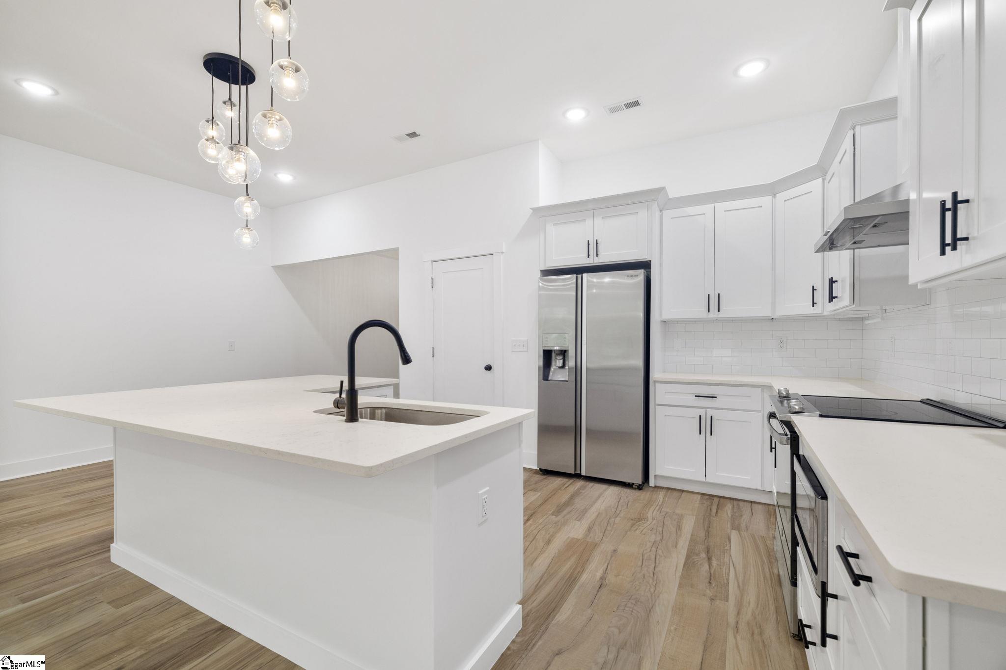 1695 Hickory Nut Road Inman, SC 29364