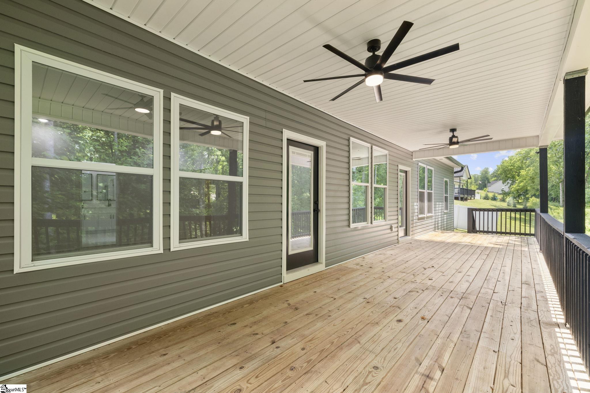 1695 Hickory Nut Road Inman, SC 29364