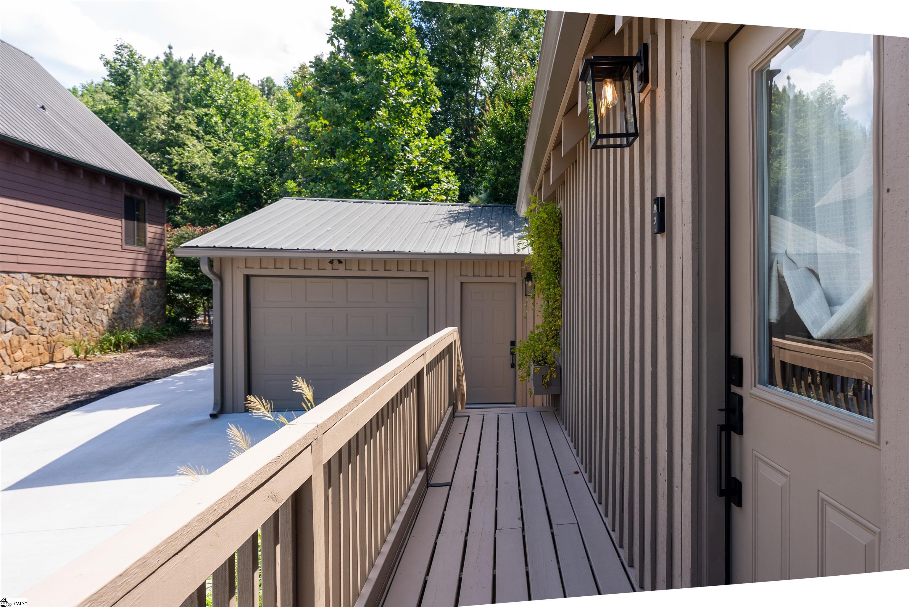 131 Briar Court Seneca, SC 29672