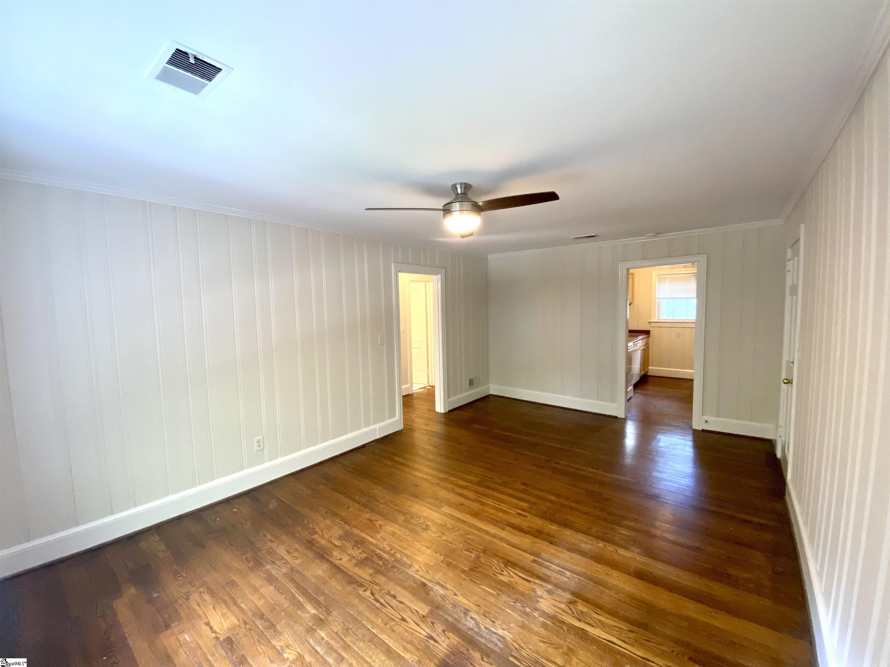 5 Whitsett Street UNIT #3 Greenville, SC 29601