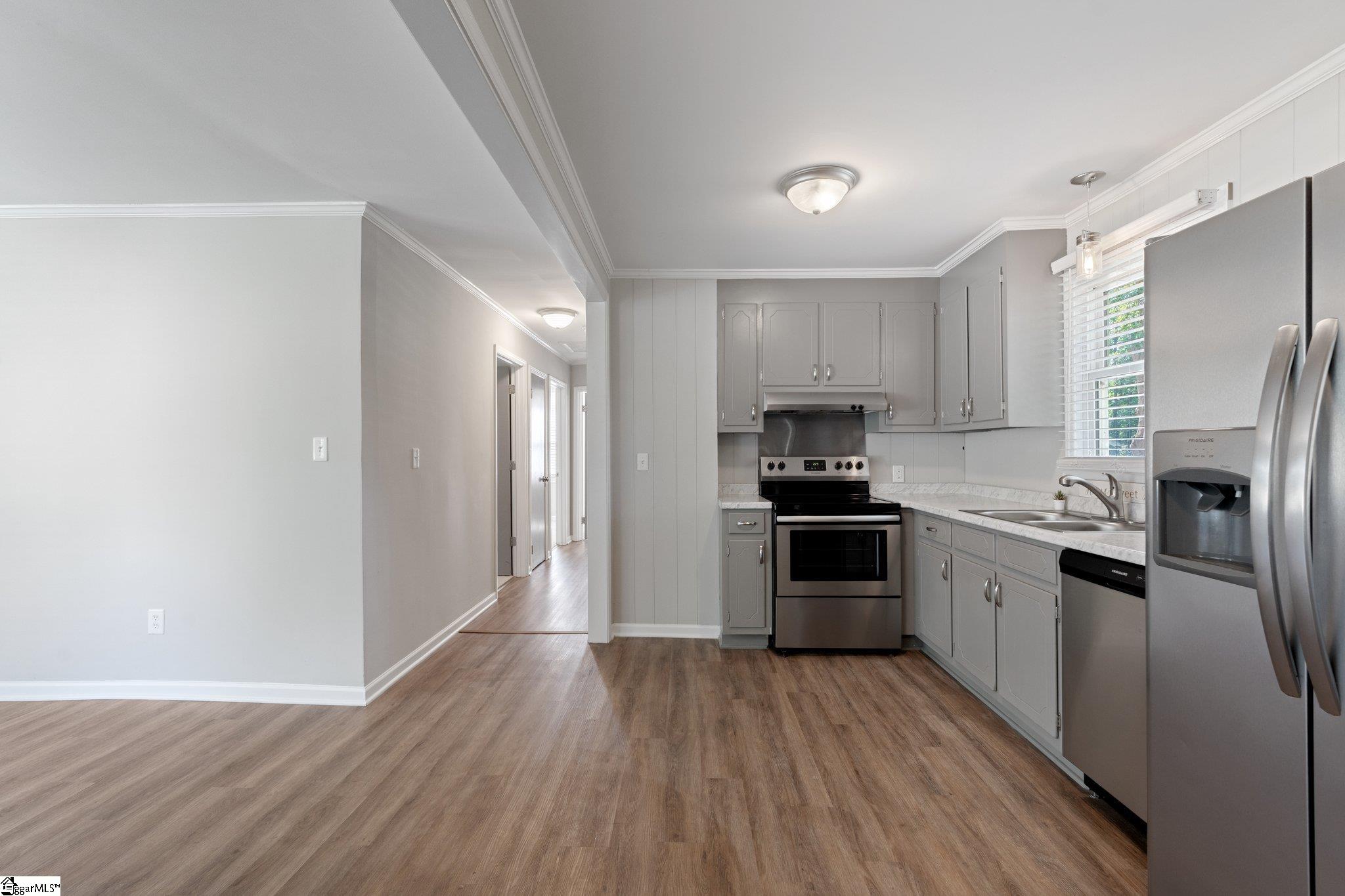 303 Boyd Avenue Simpsonville, SC 29681