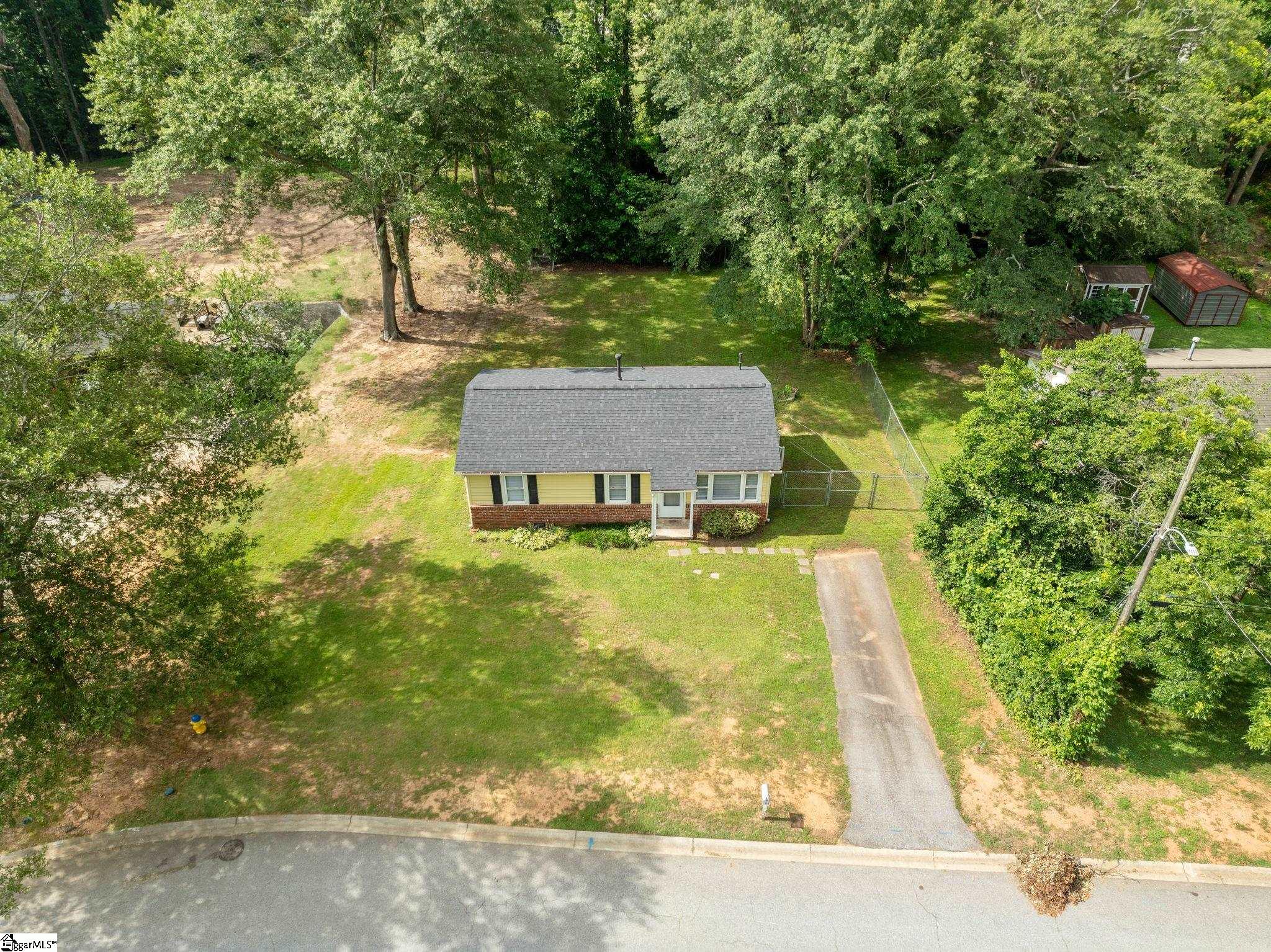 303 Boyd Avenue Simpsonville, SC 29681