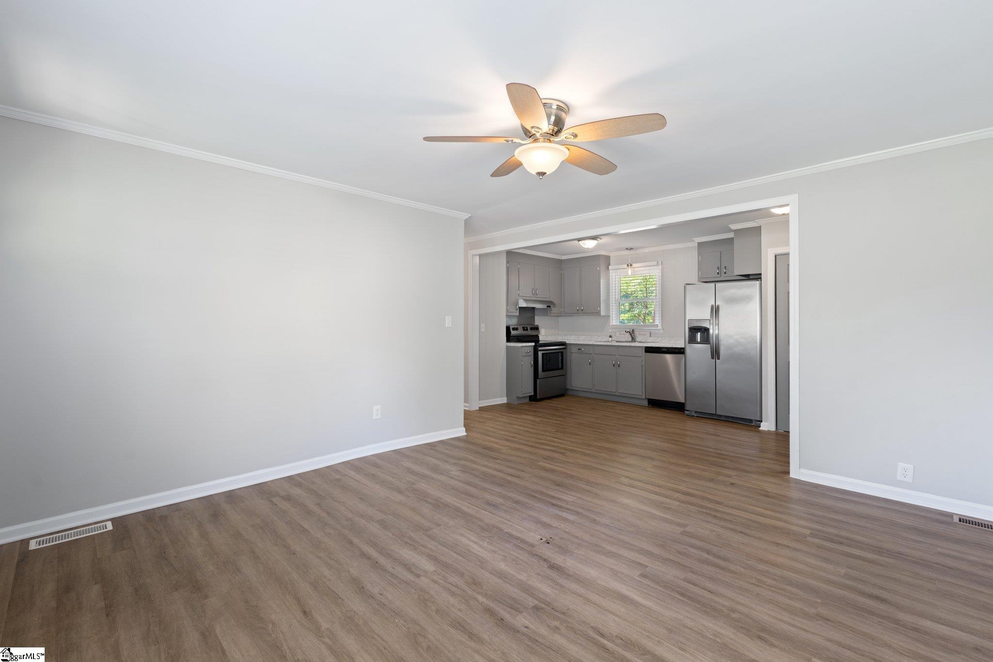 303 Boyd Avenue Simpsonville, SC 29681