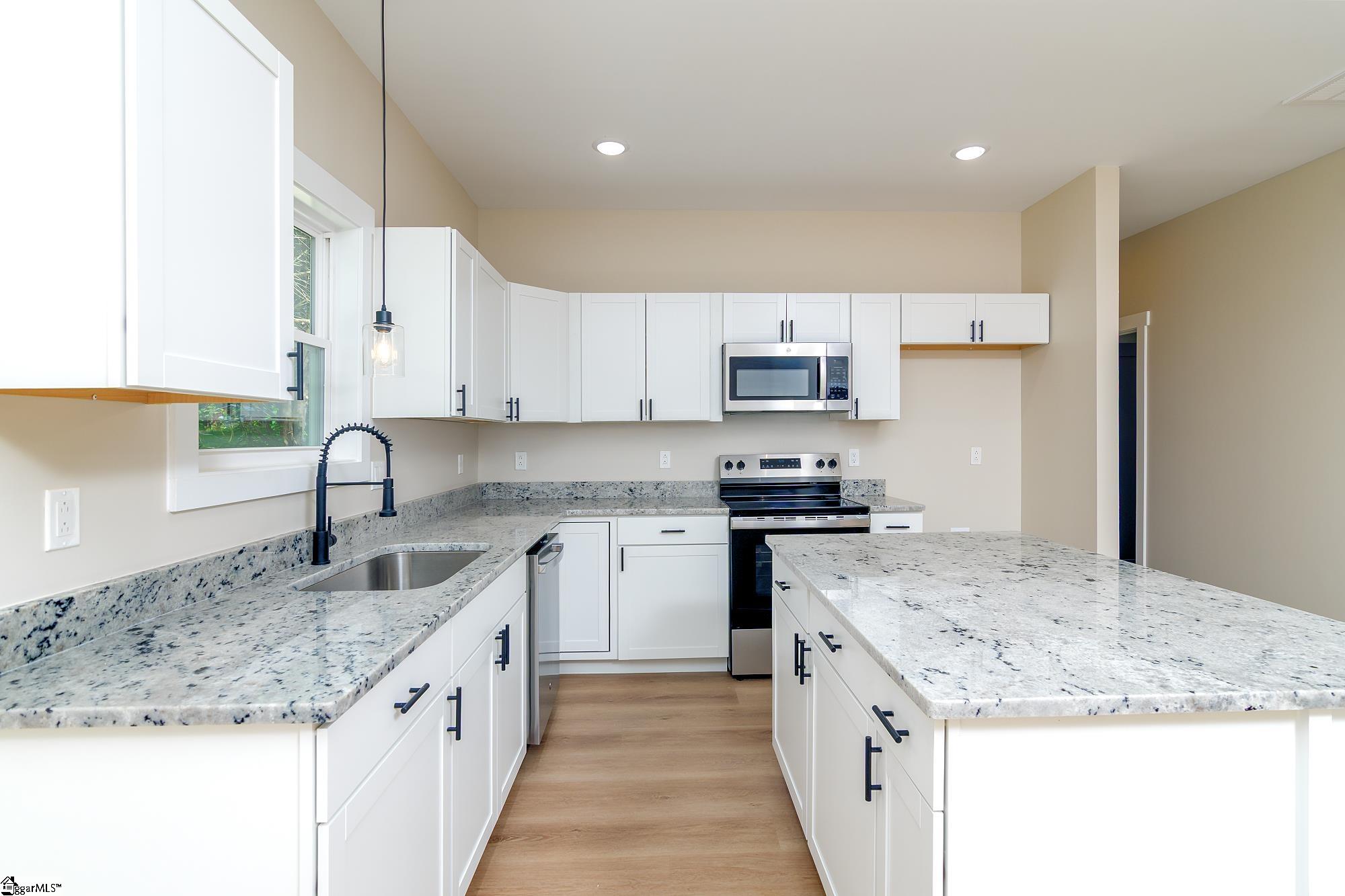 125 2nd Street Greenville, SC 29605