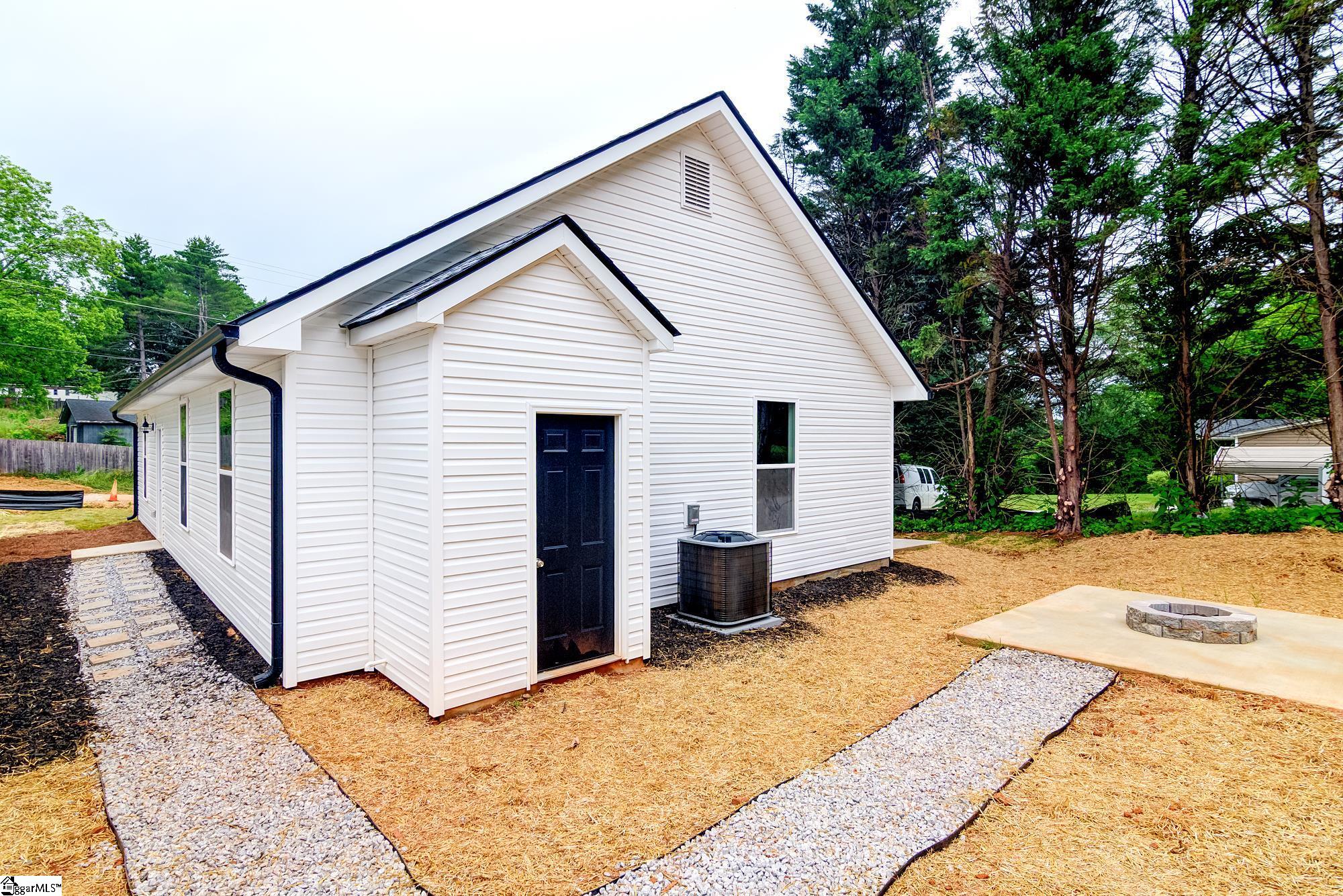 125 2nd Street Greenville, SC 29605
