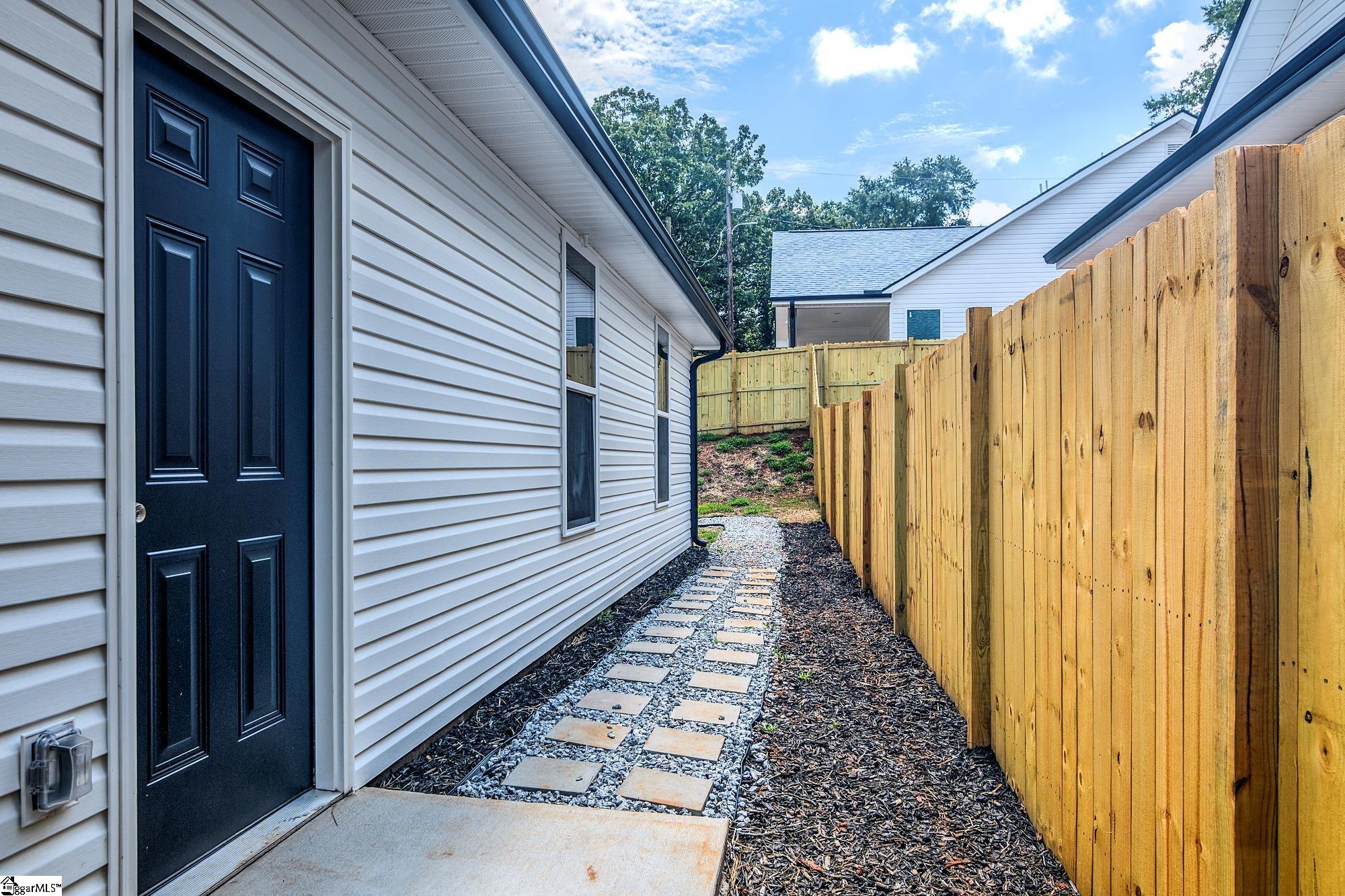 125 2nd Street Greenville, SC 29605