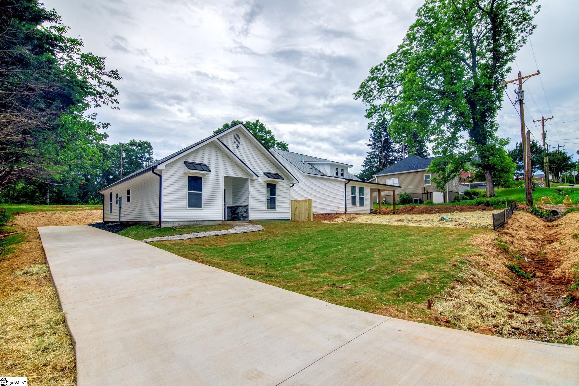125 2nd Street Greenville, SC 29605