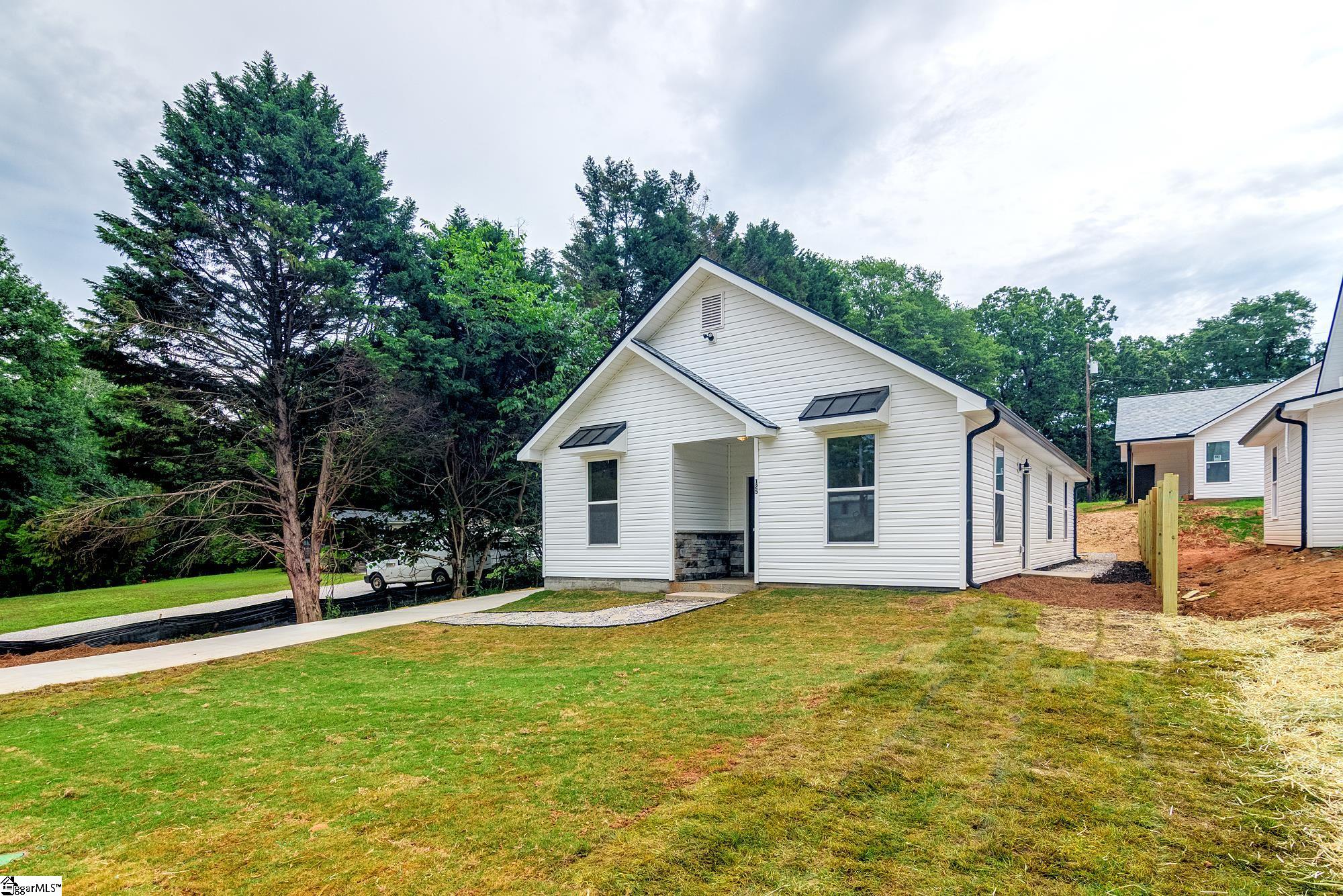 125 2nd Street Greenville, SC 29605