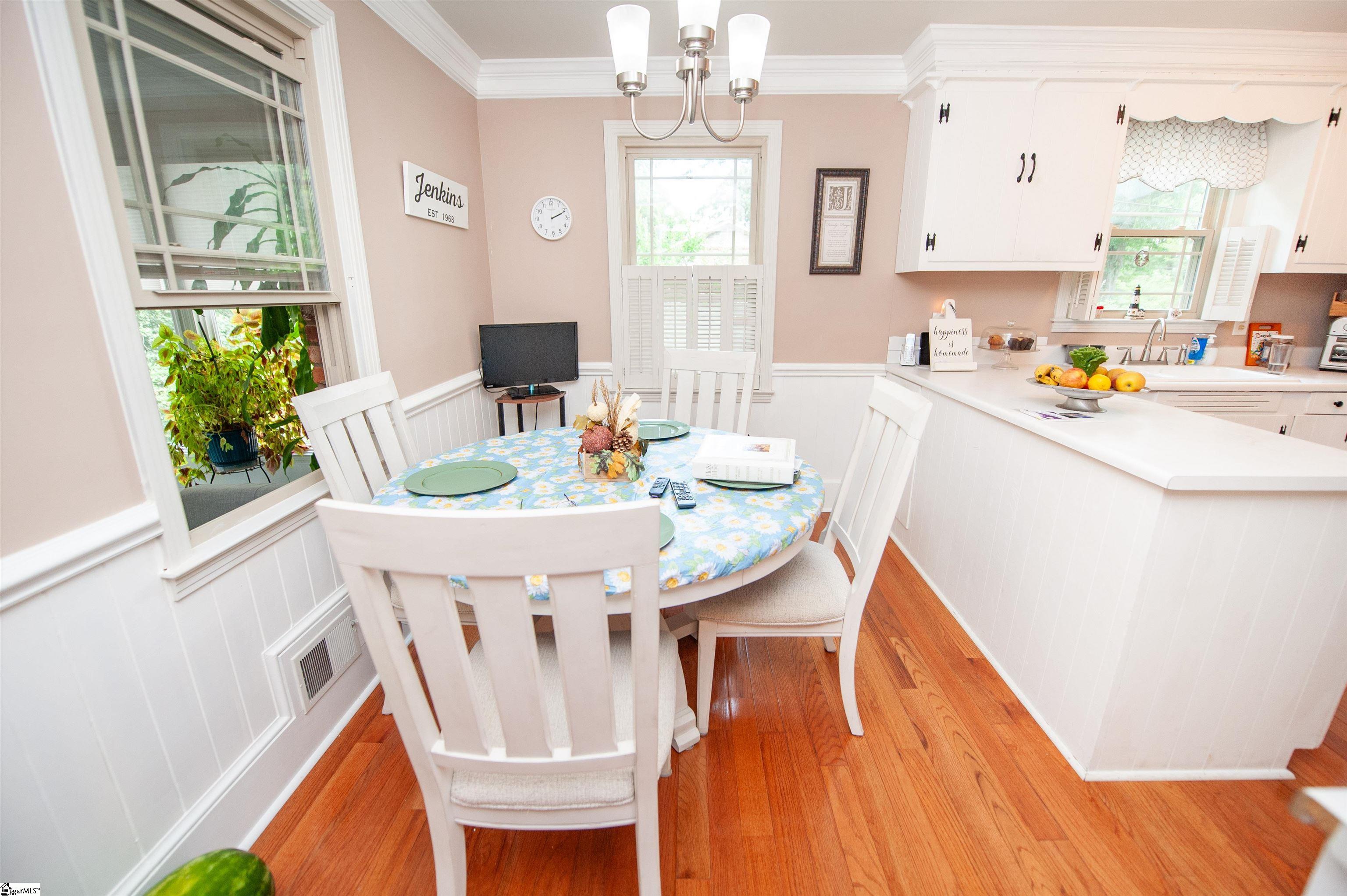 147 Hillbrook Drive Spartanburg, SC 29307