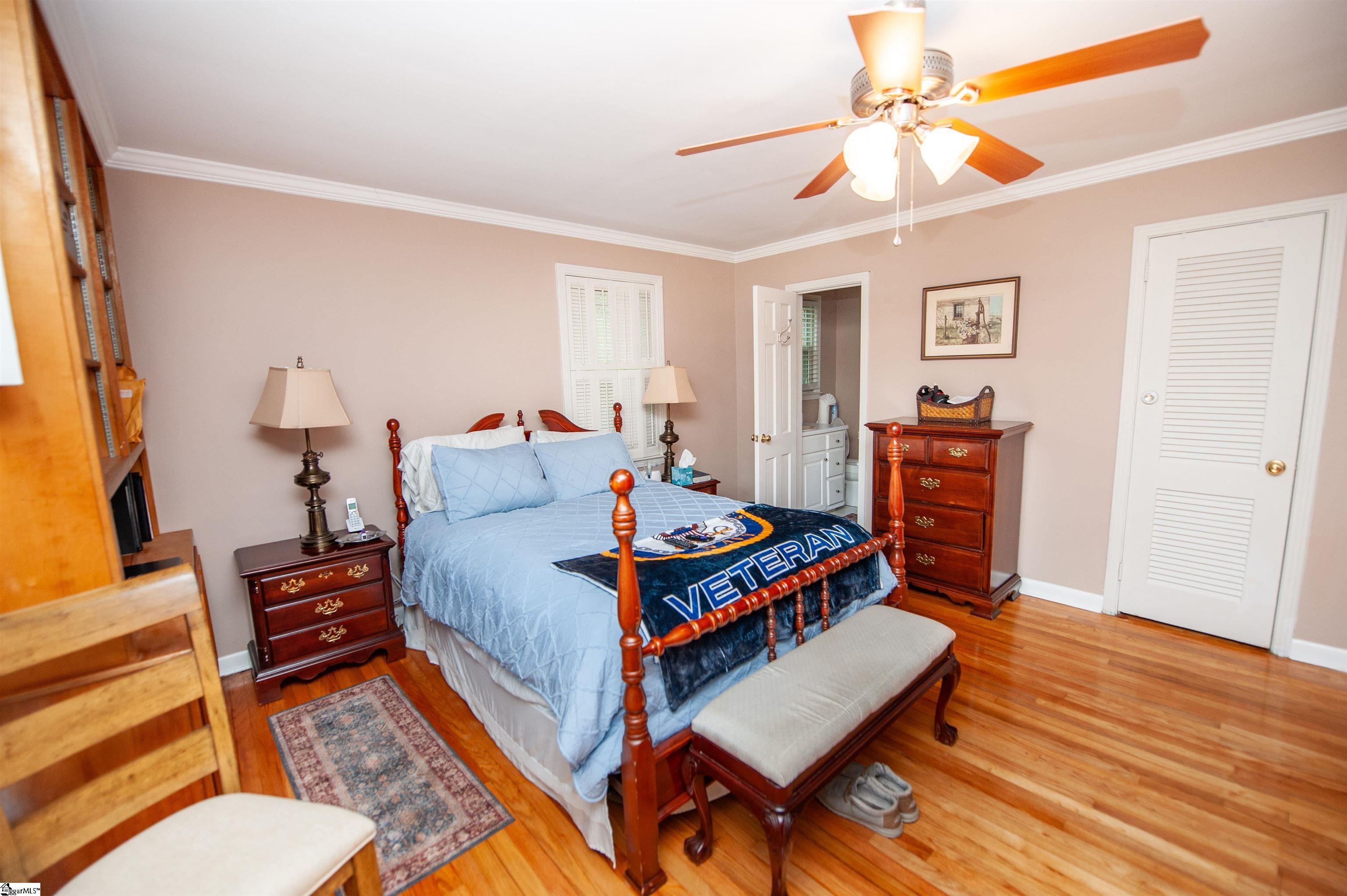 147 Hillbrook Drive Spartanburg, SC 29307