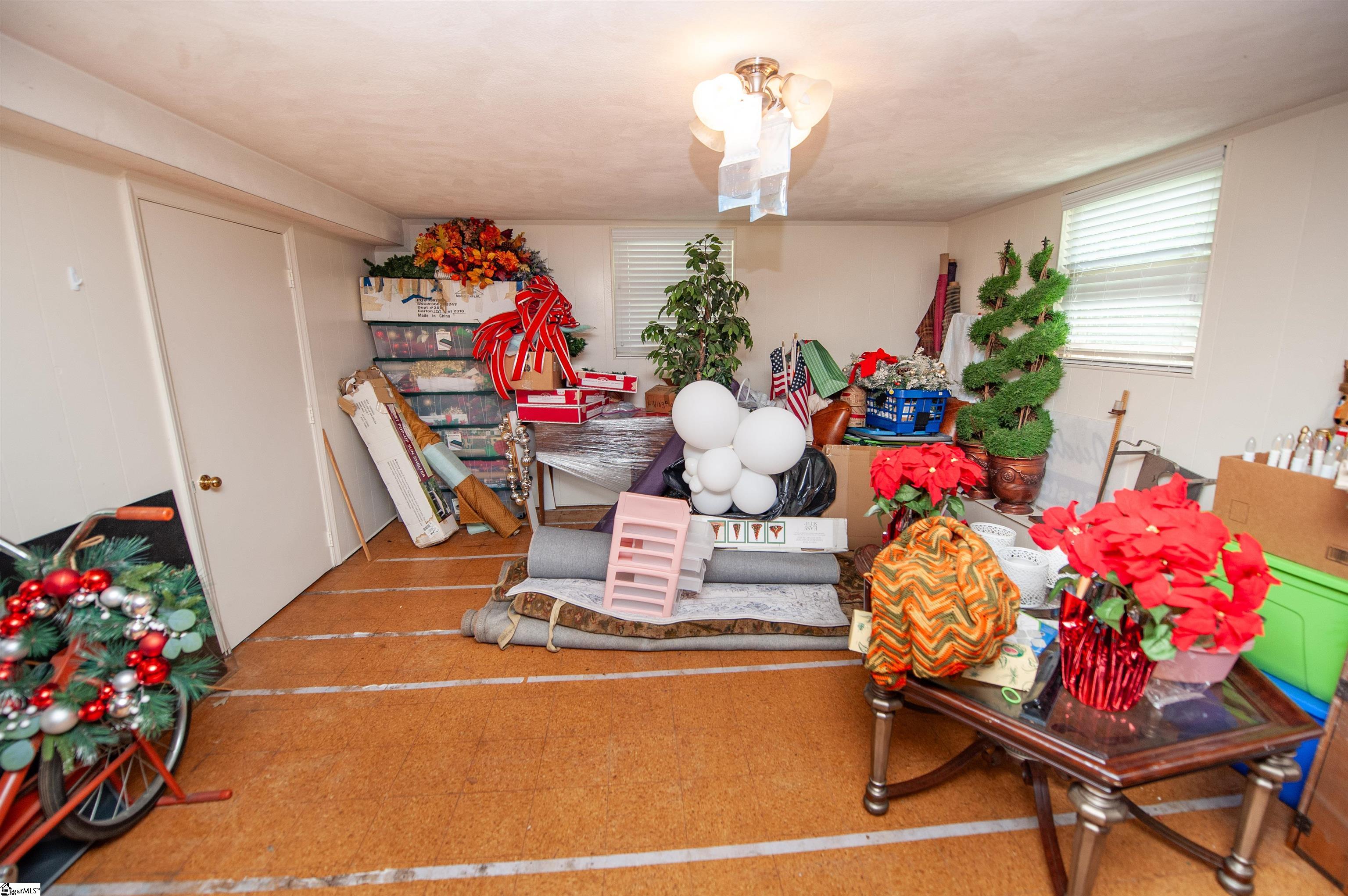 147 Hillbrook Drive Spartanburg, SC 29307