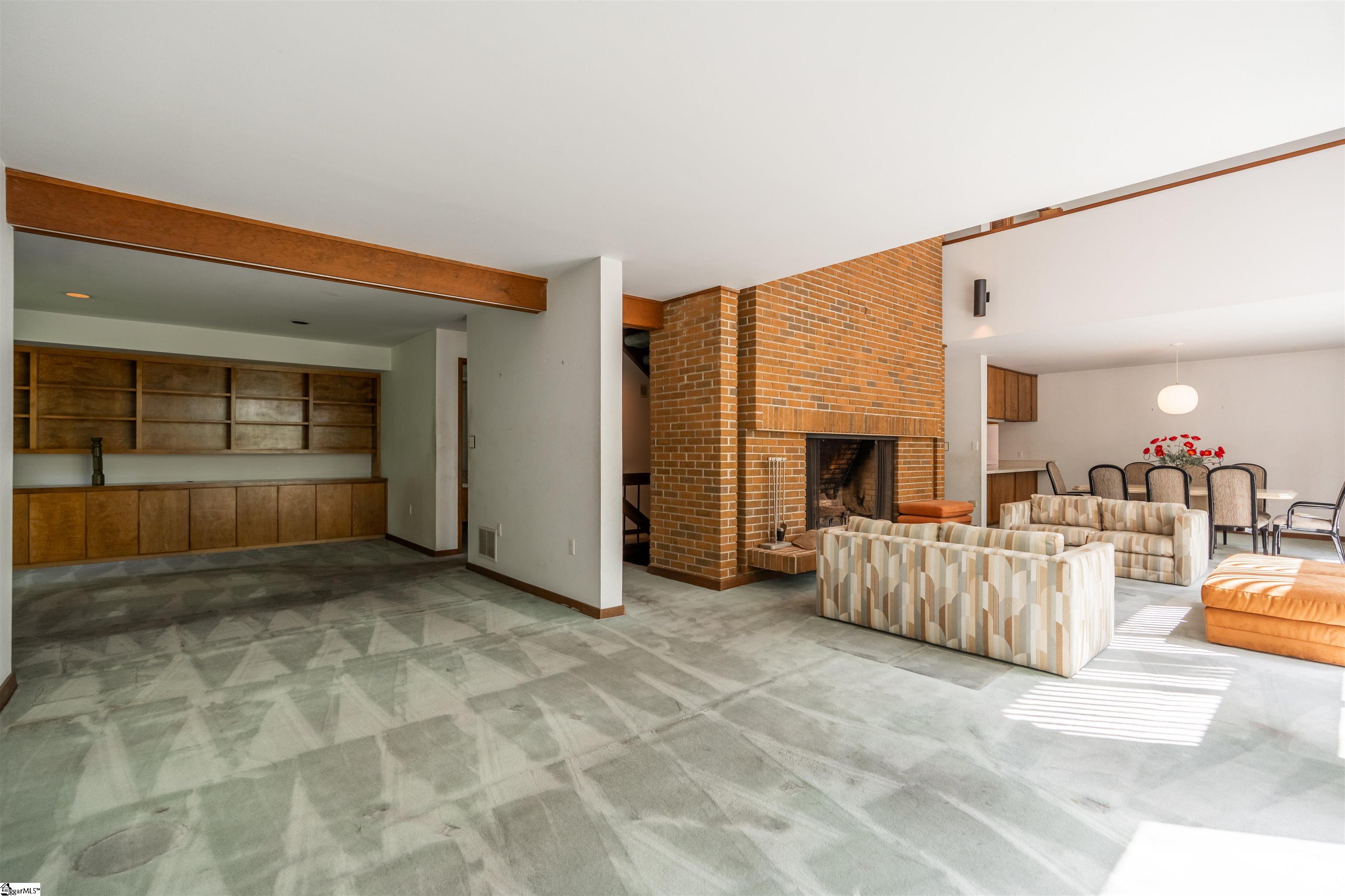 401 Audubon Road Greenville, SC 29609