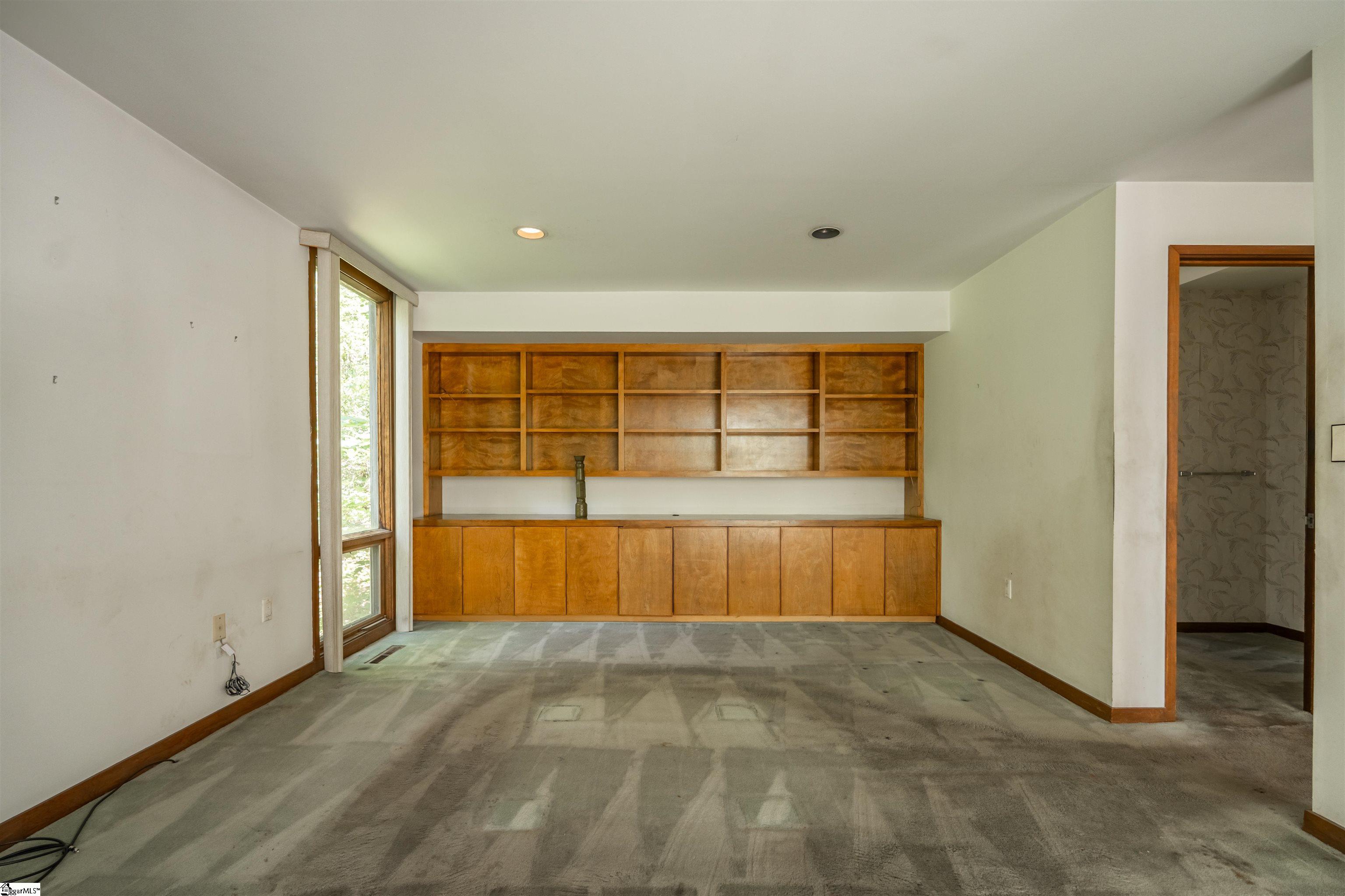 401 Audubon Road Greenville, SC 29609