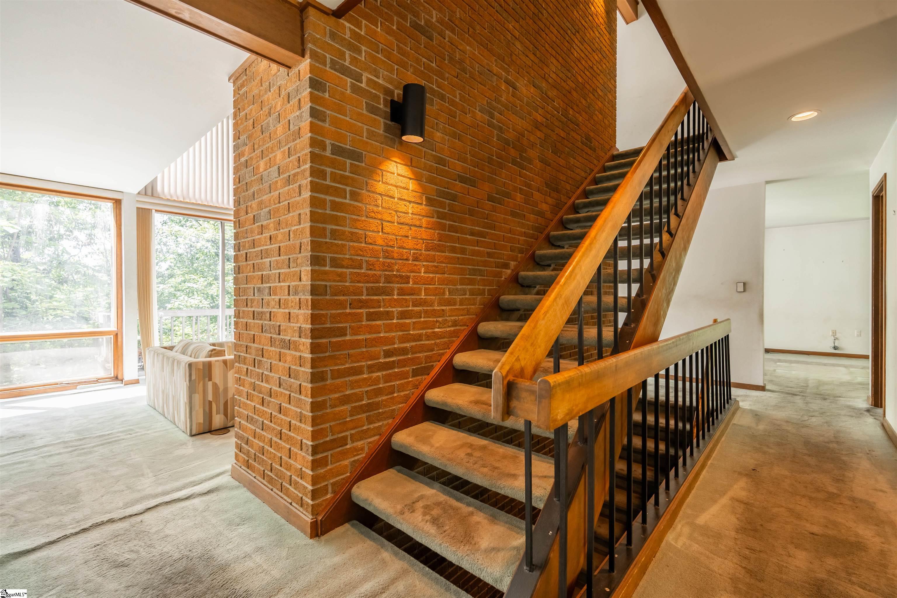 401 Audubon Road Greenville, SC 29609