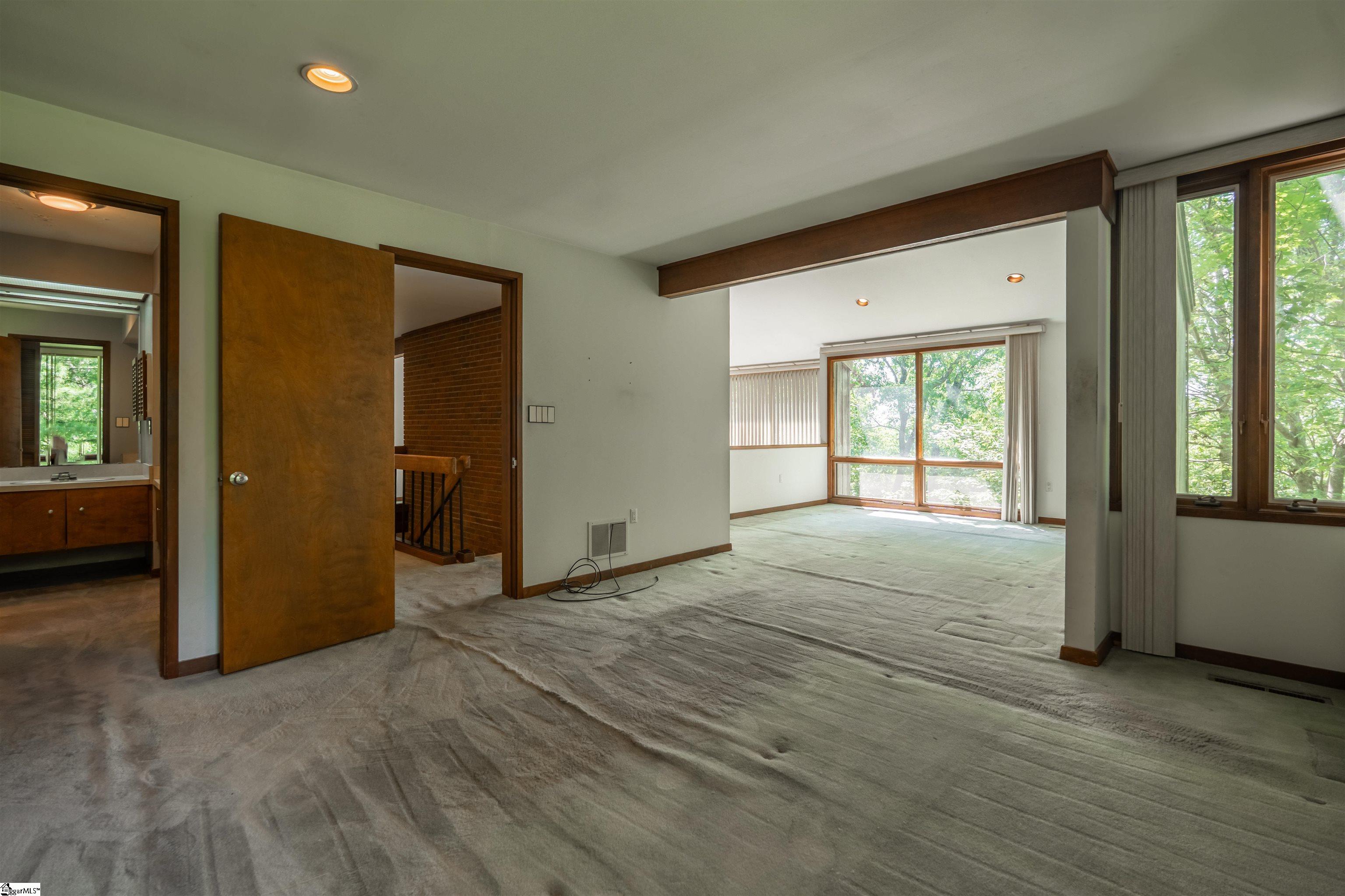 401 Audubon Road Greenville, SC 29609