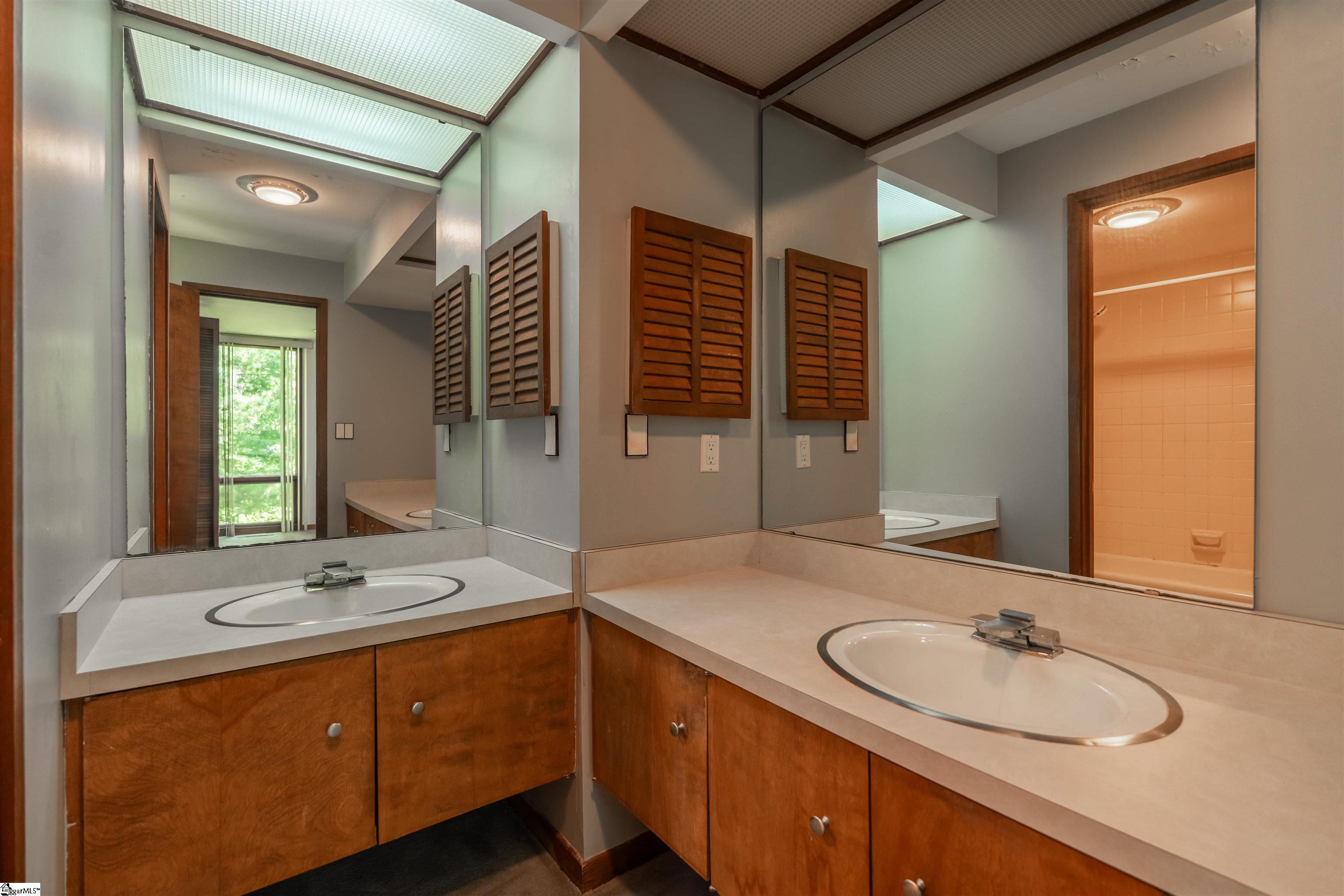 401 Audubon Road Greenville, SC 29609