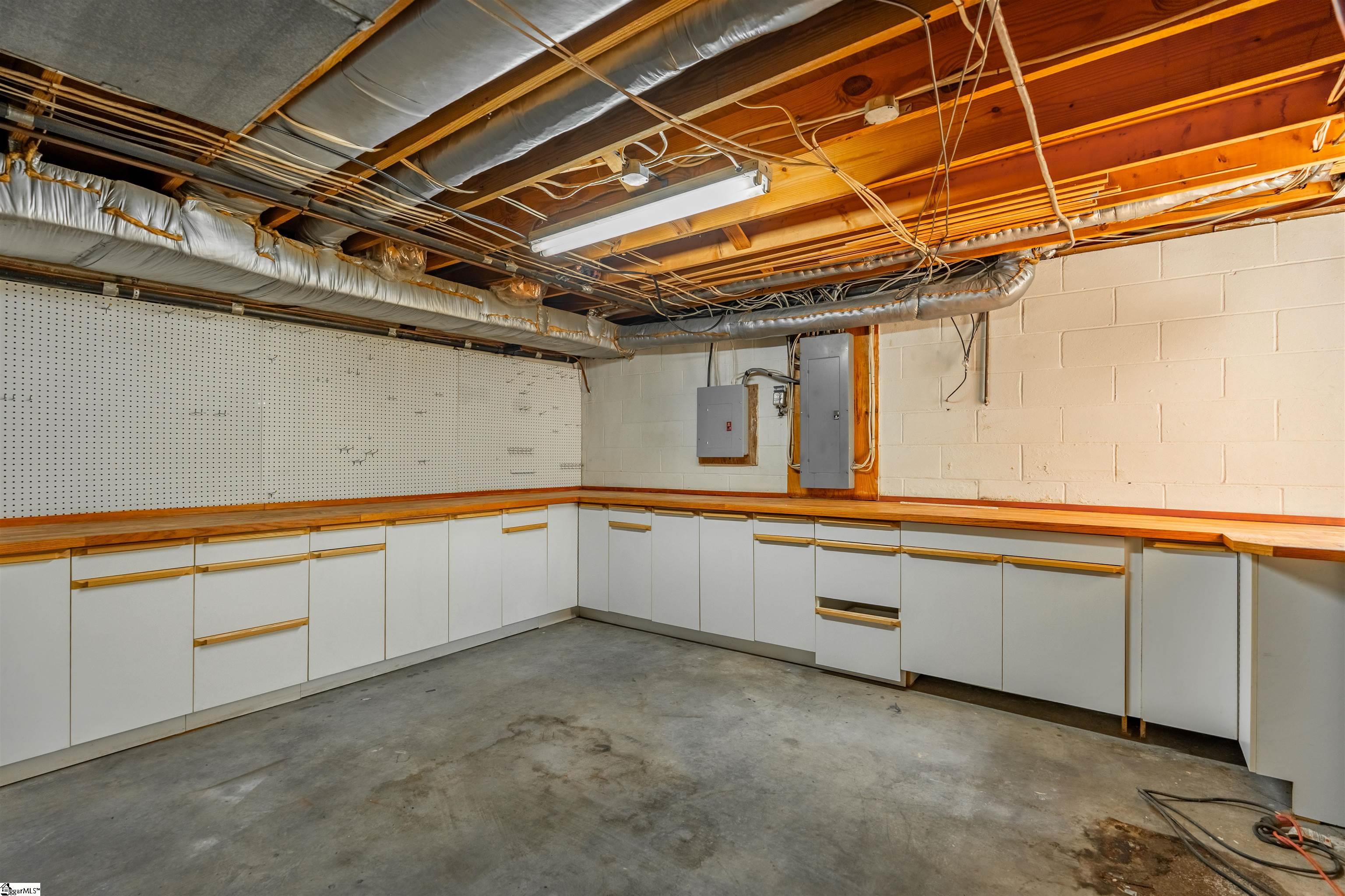 401 Audubon Road Greenville, SC 29609
