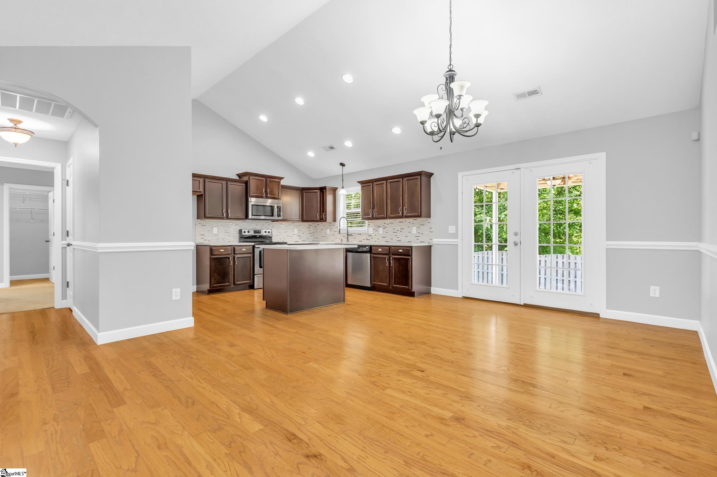 286 Bridgeport Road Boiling Springs, SC 29316