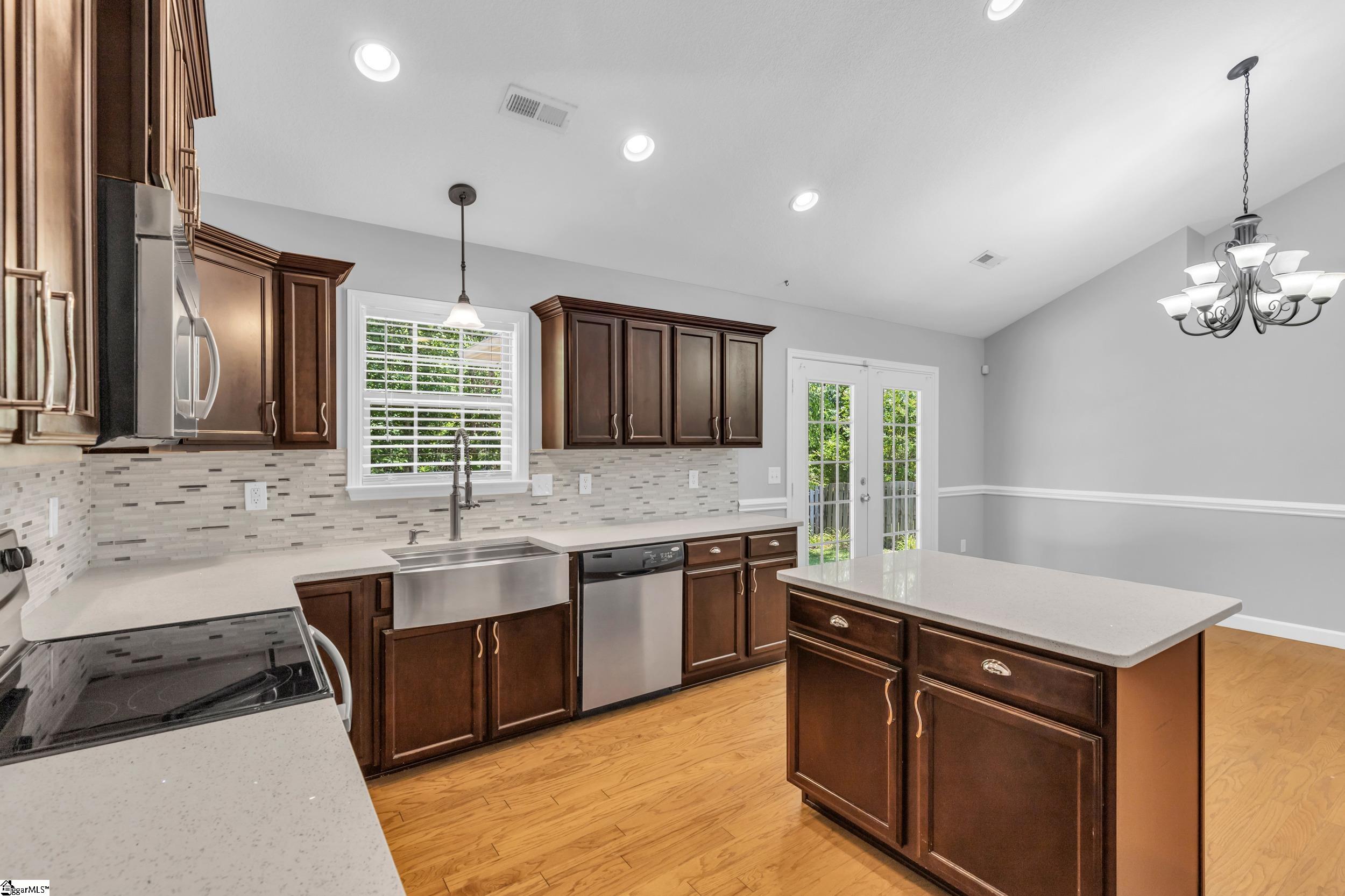 286 Bridgeport Road Boiling Springs, SC 29316