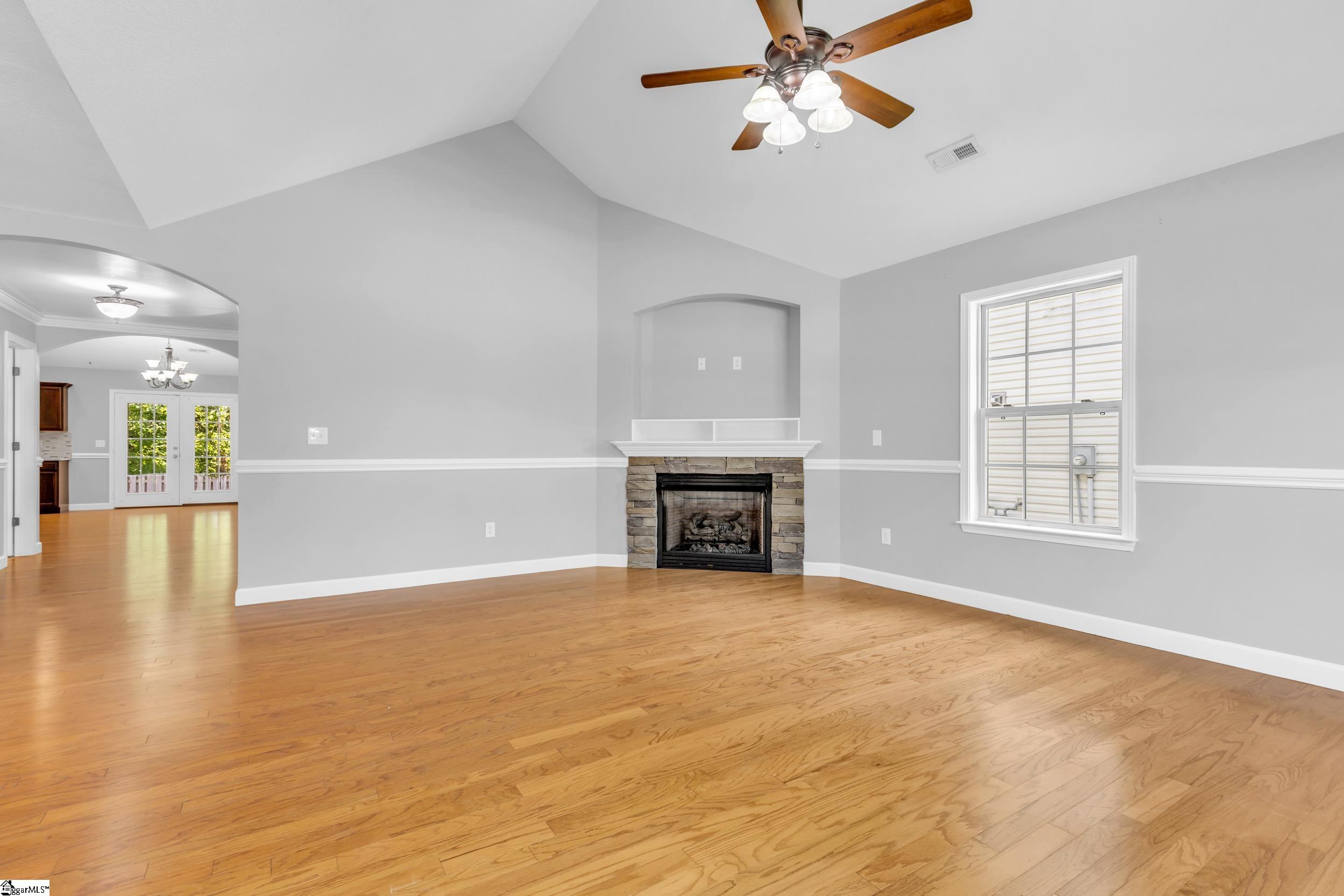 286 Bridgeport Road Boiling Springs, SC 29316