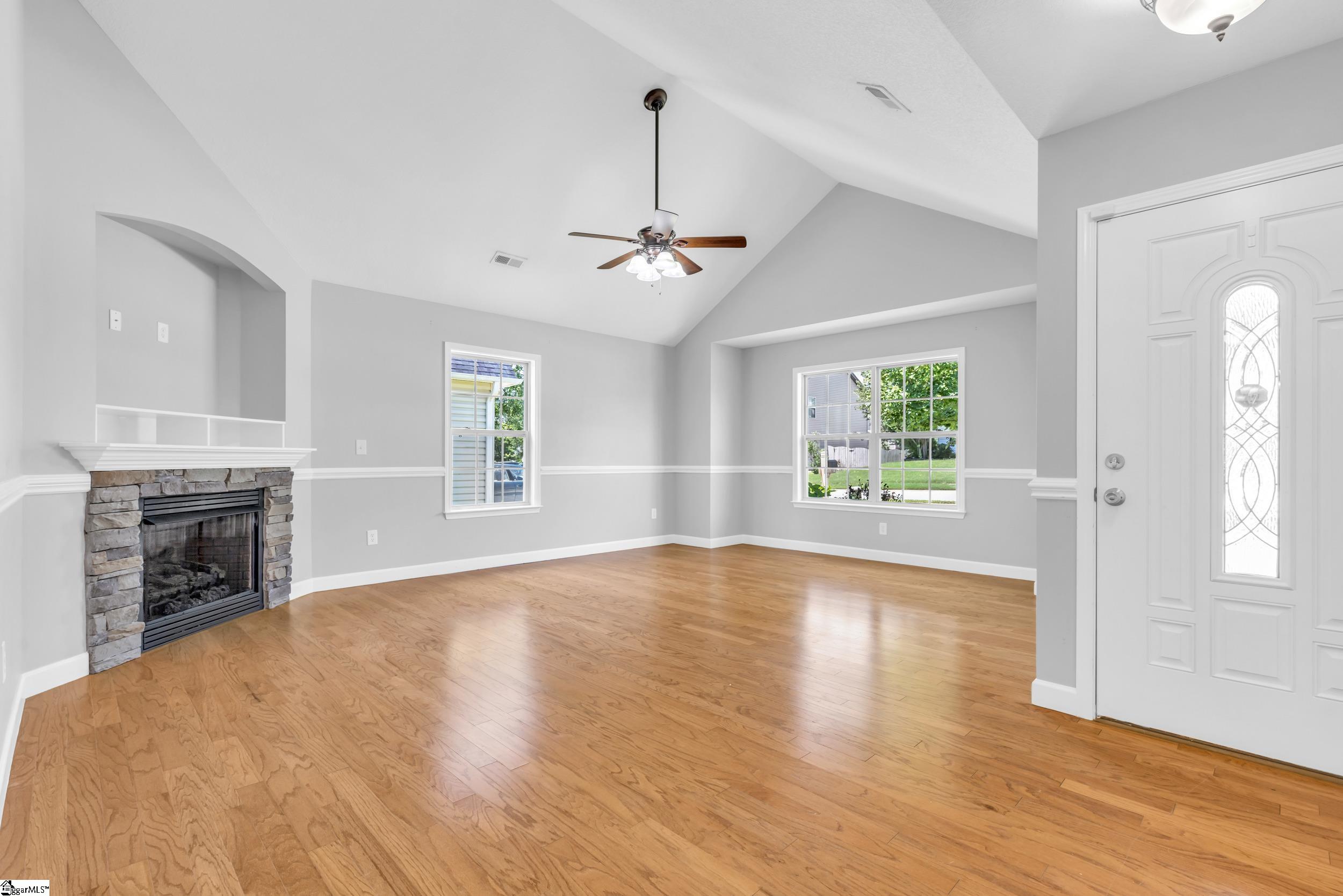 286 Bridgeport Road Boiling Springs, SC 29316