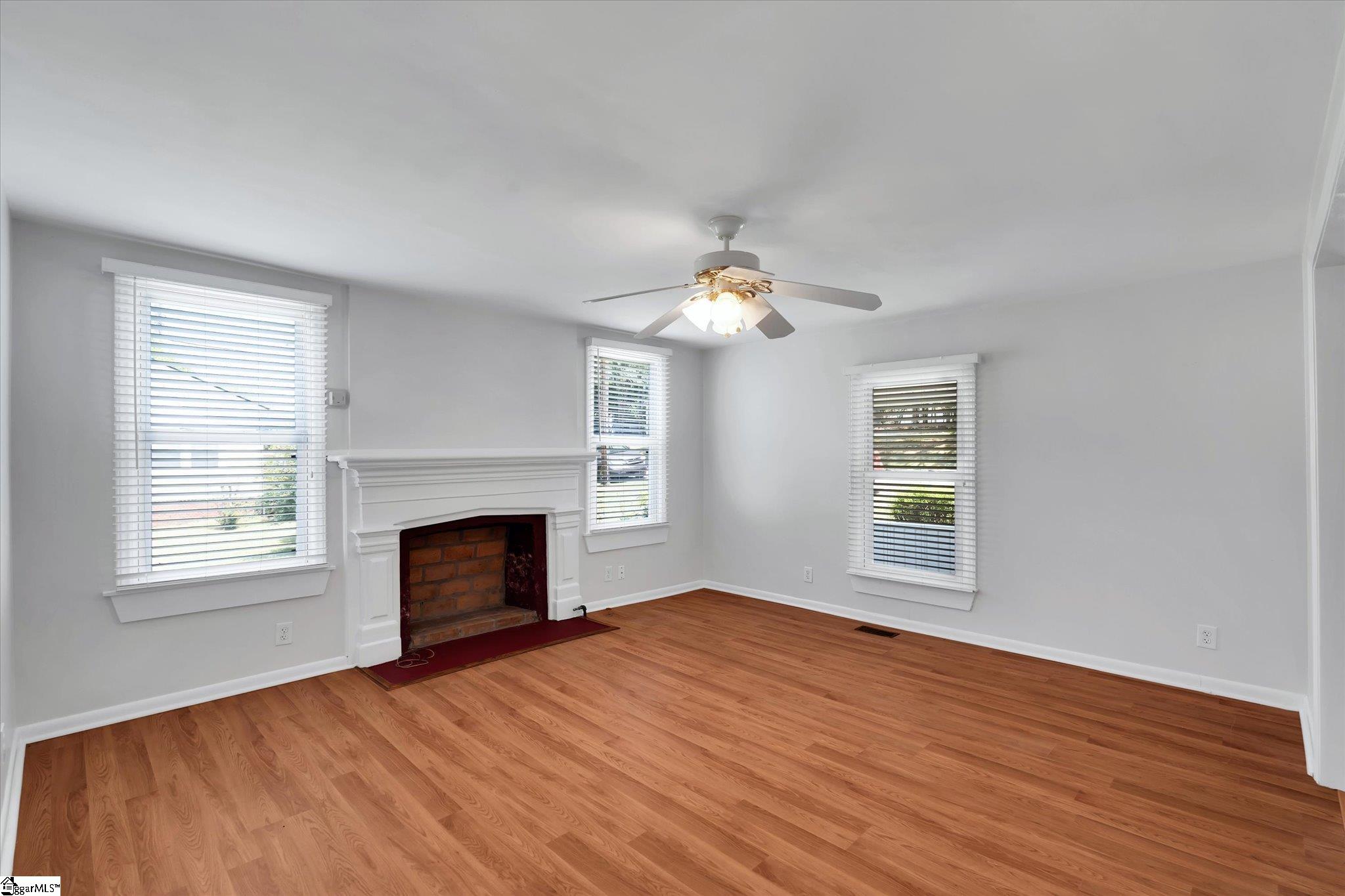 16 Lee Street Liberty, SC 29657-1304