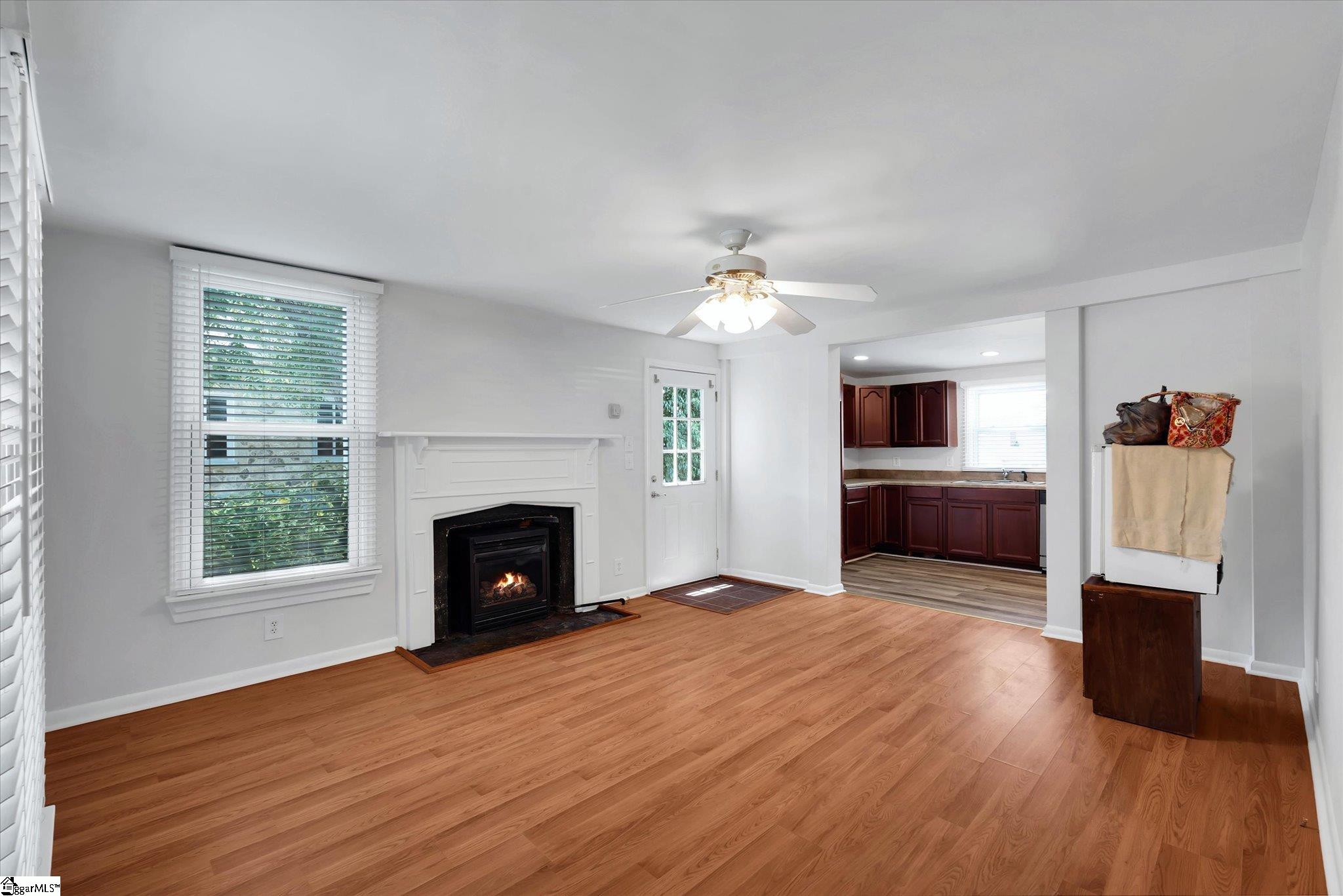 16 Lee Street Liberty, SC 29657-1304