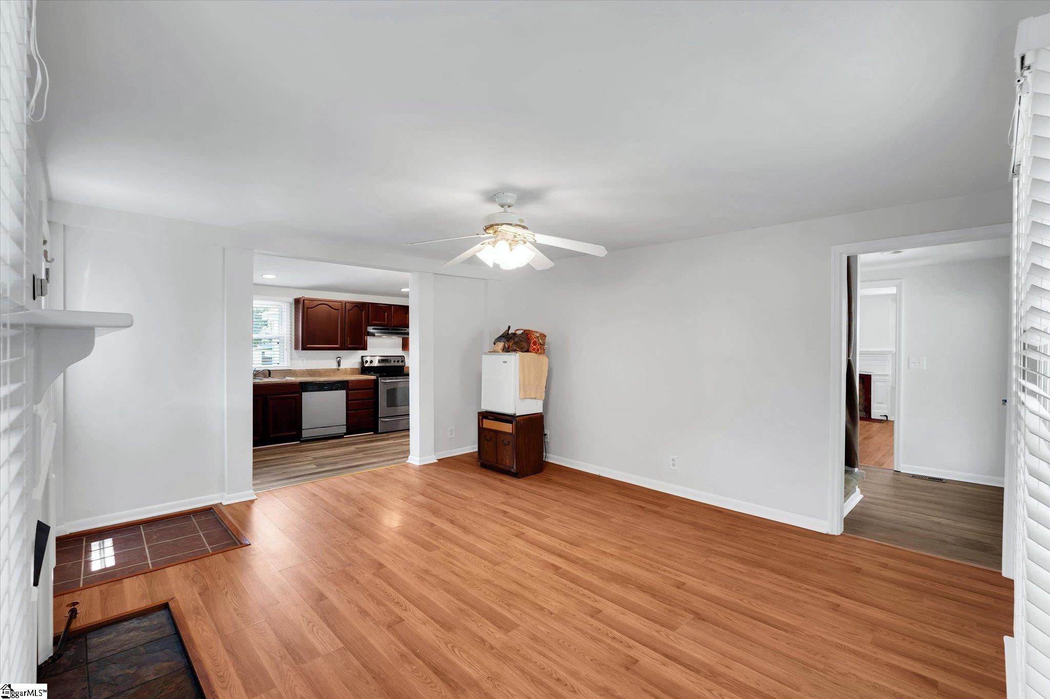 16 Lee Street Liberty, SC 29657-1304