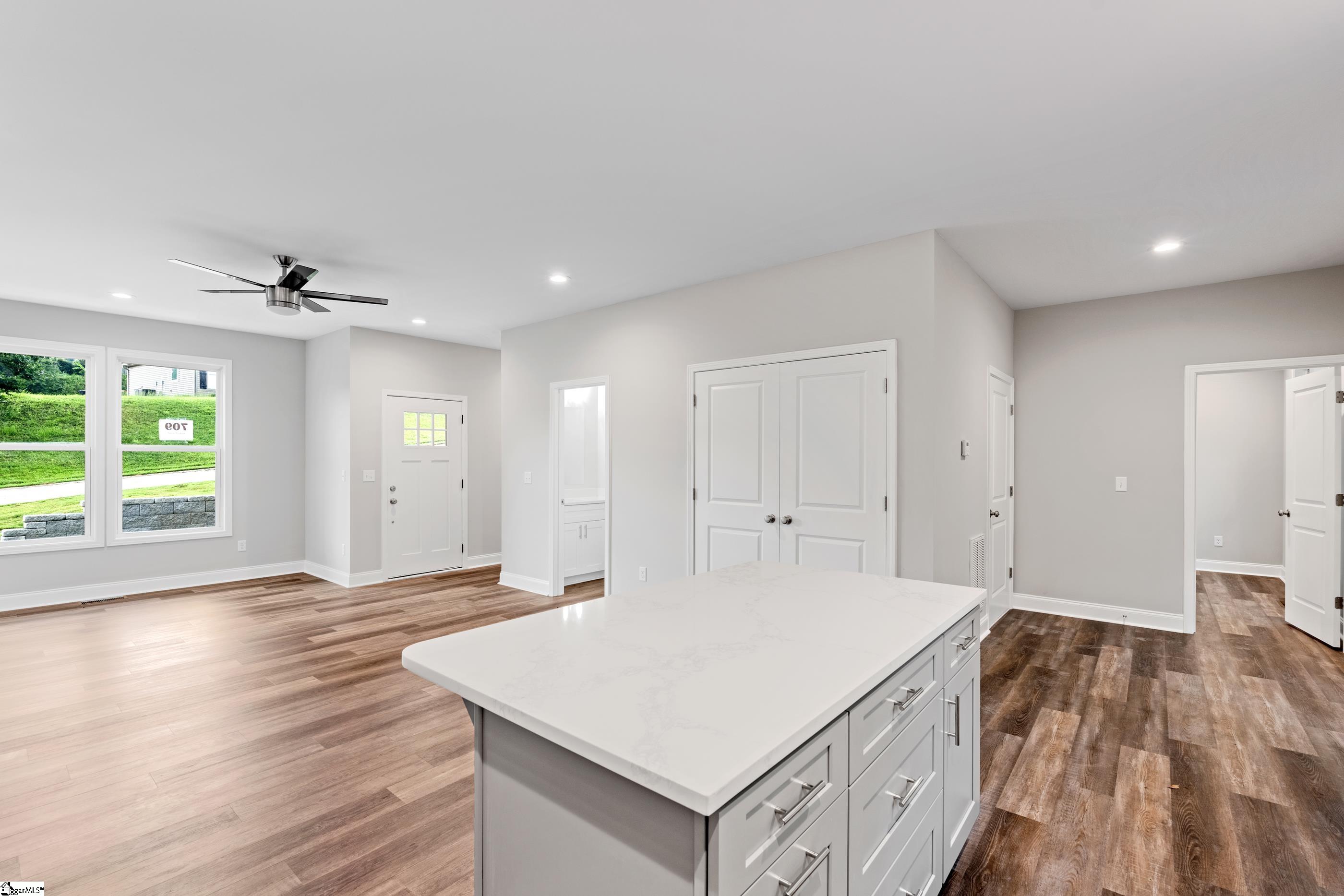 709 Rockcliff Street Greenville, SC 29617
