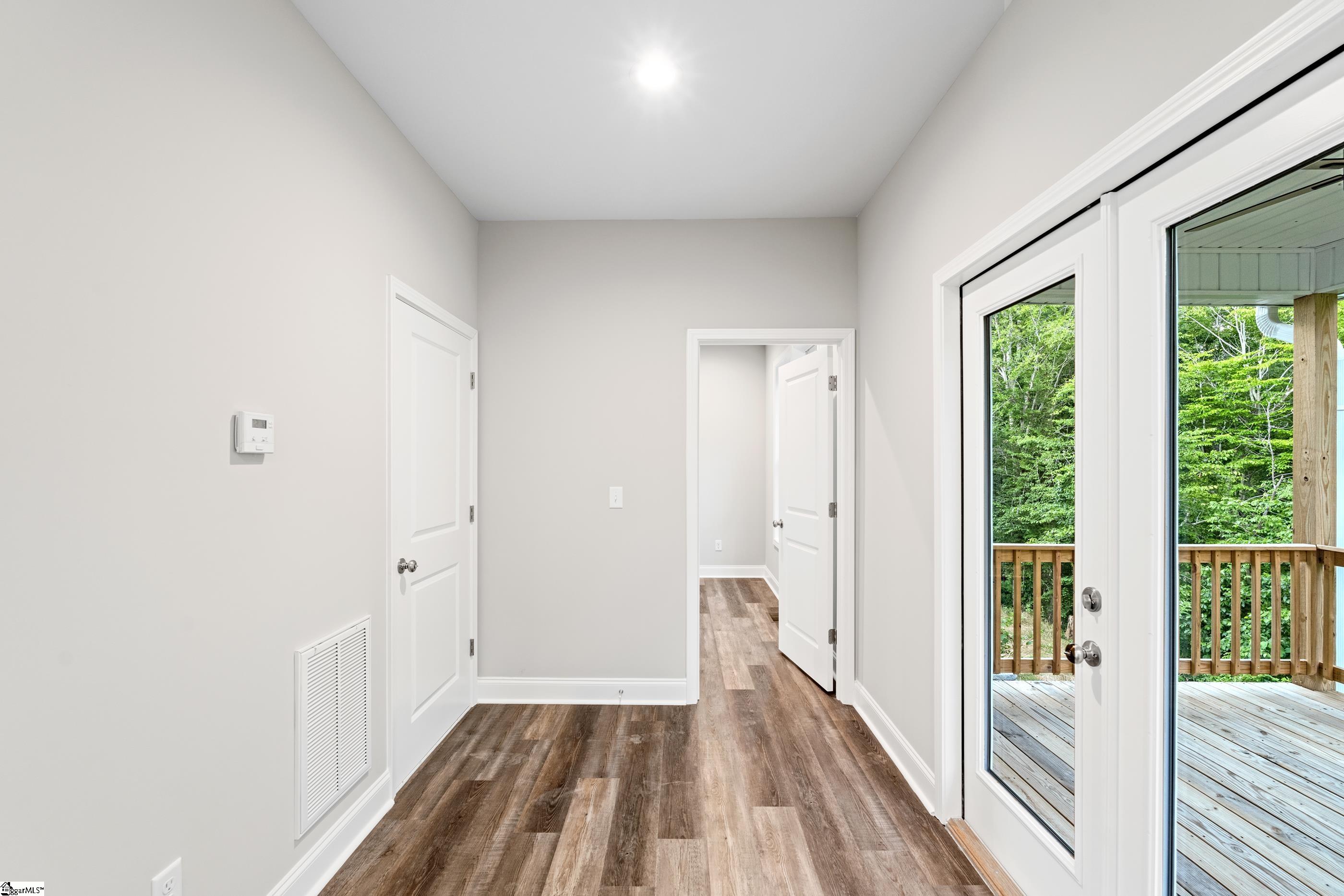 709 Rockcliff Street Greenville, SC 29617