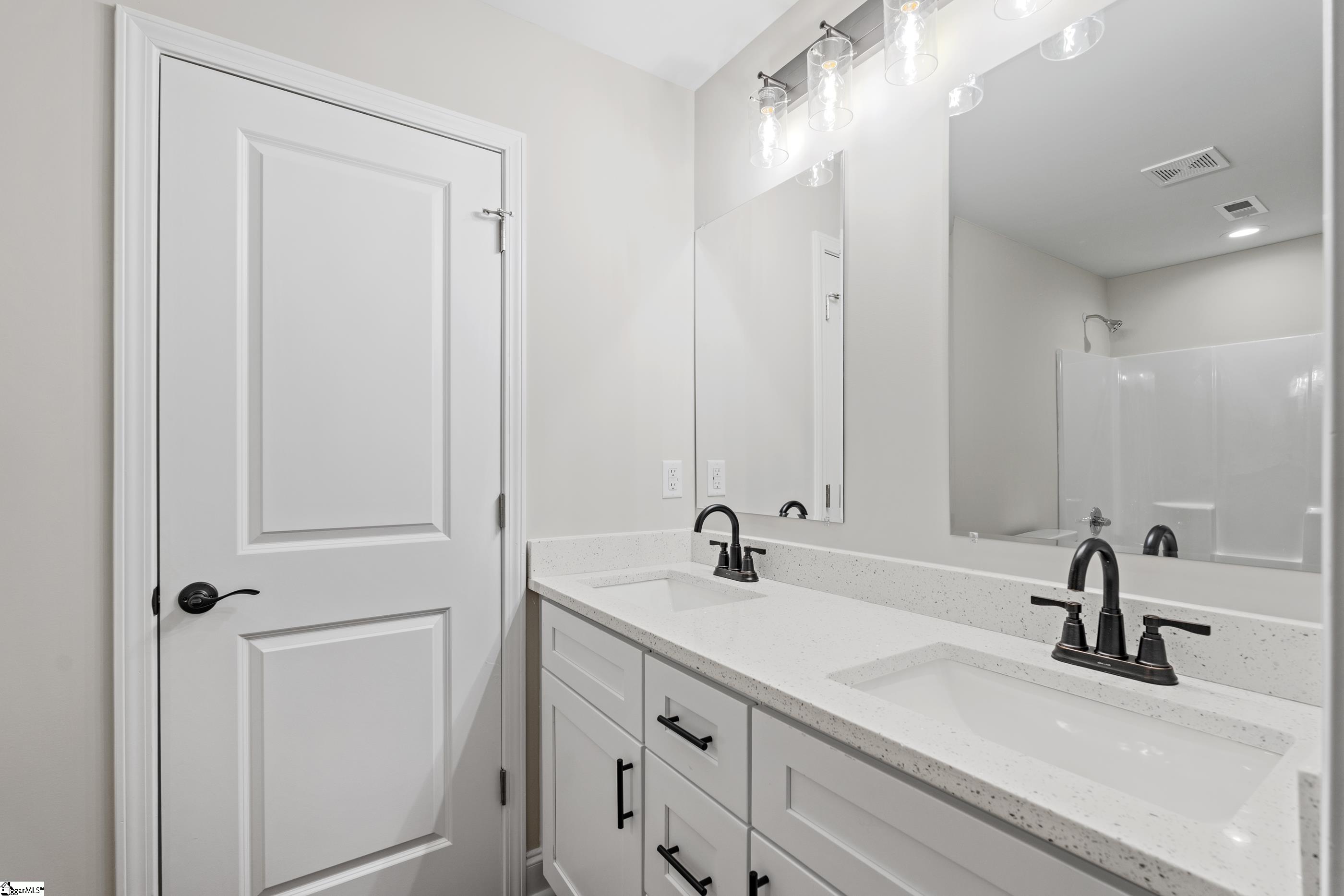 711 Rockcliff Street Greenville, SC 29617
