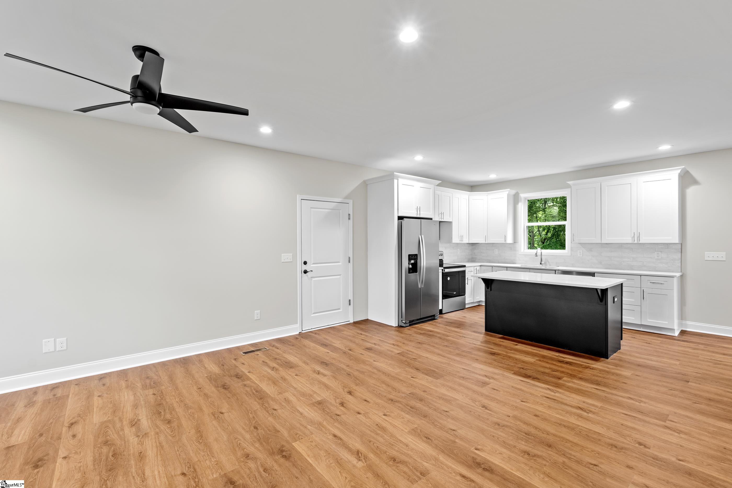 711 Rockcliff Street Greenville, SC 29617