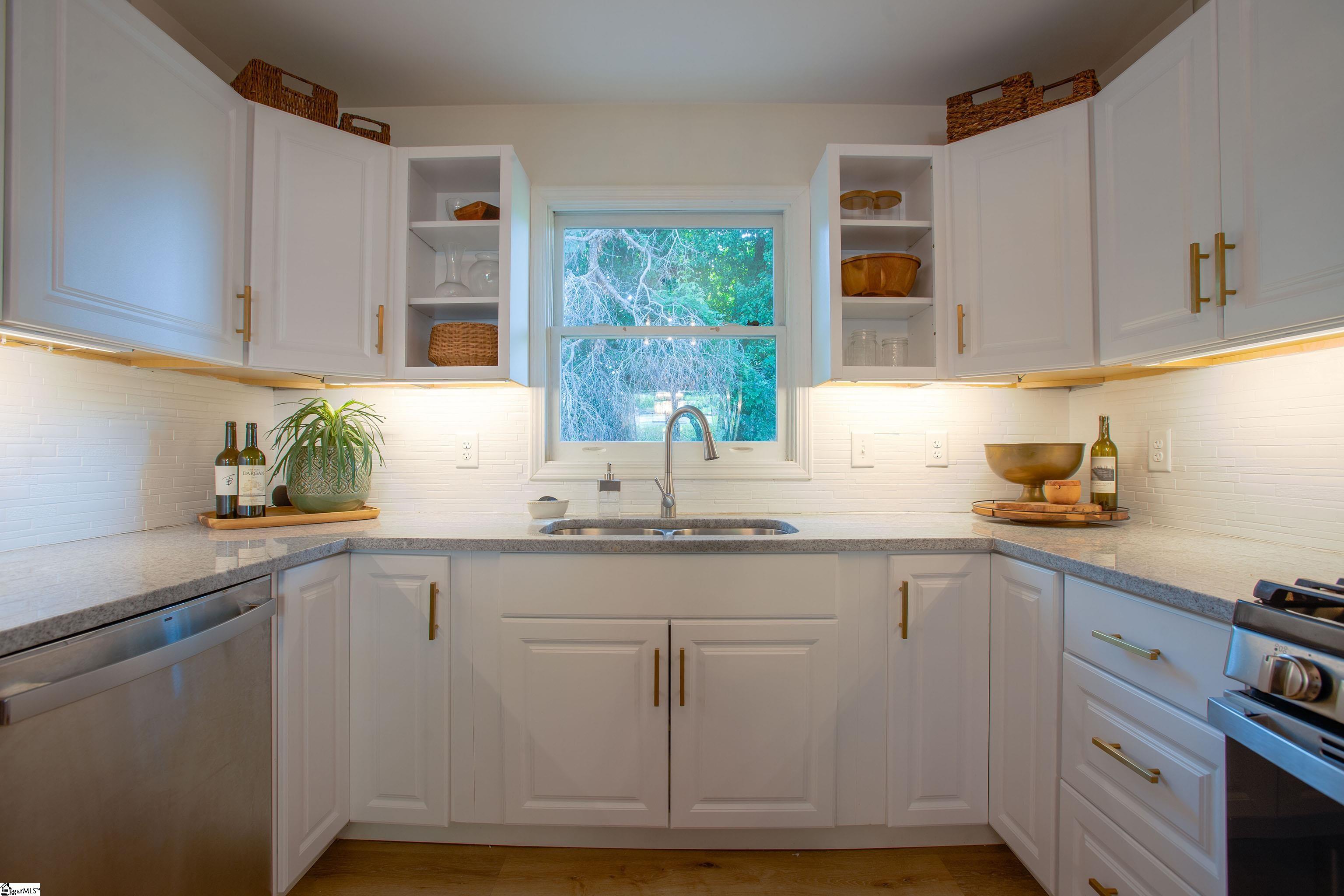 34 Pickens Drive Liberty, SC 29657-1131
