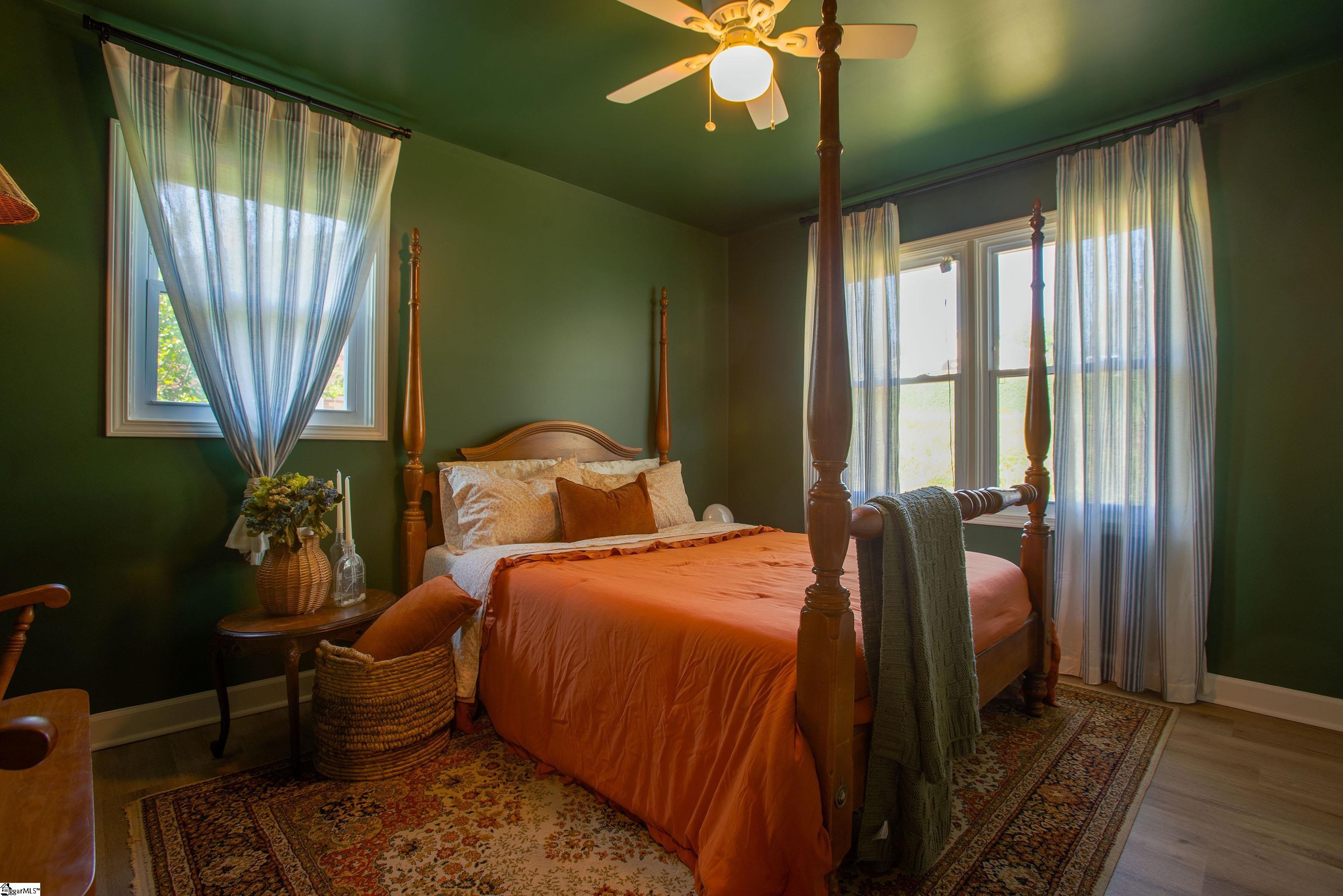 34 Pickens Drive Liberty, SC 29657-1131
