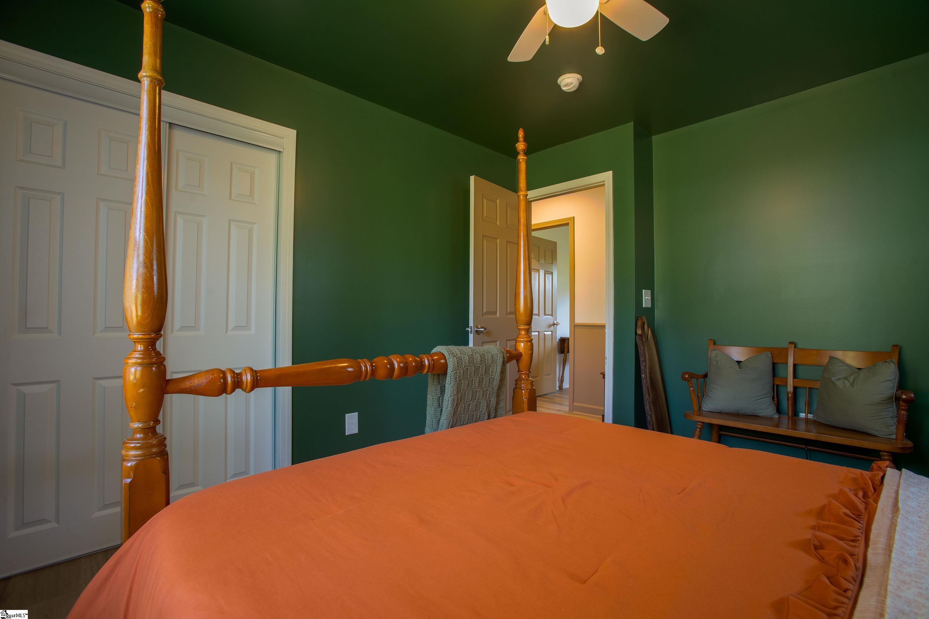 34 Pickens Drive Liberty, SC 29657-1131