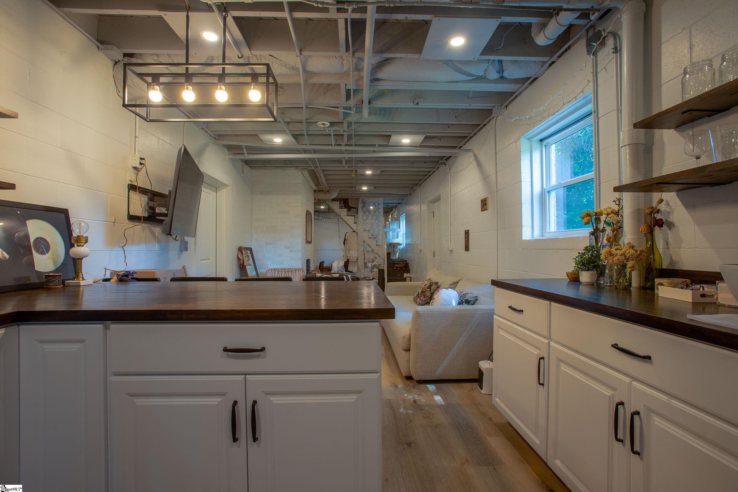 34 Pickens Drive Liberty, SC 29657-1131