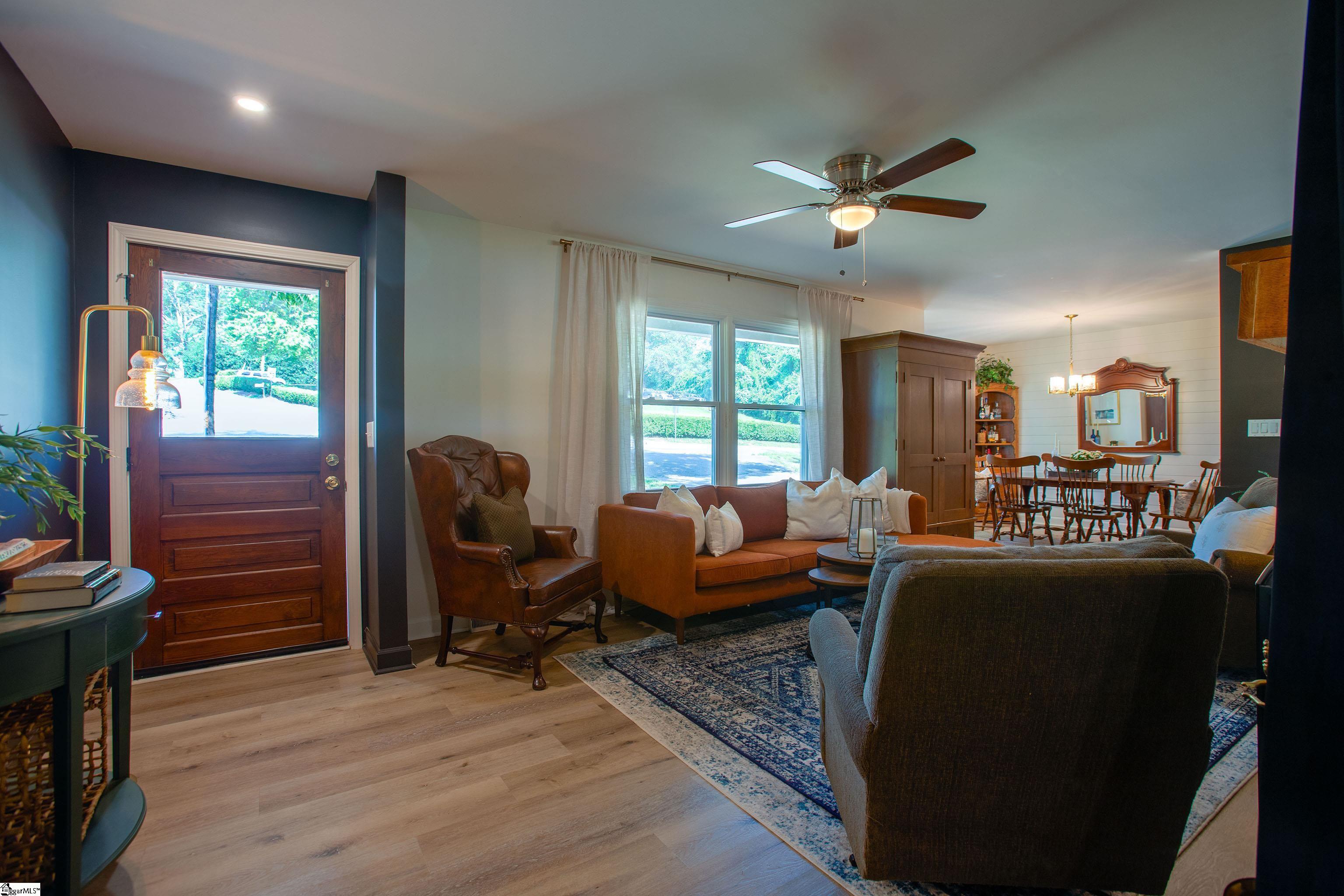 34 Pickens Drive Liberty, SC 29657-1131