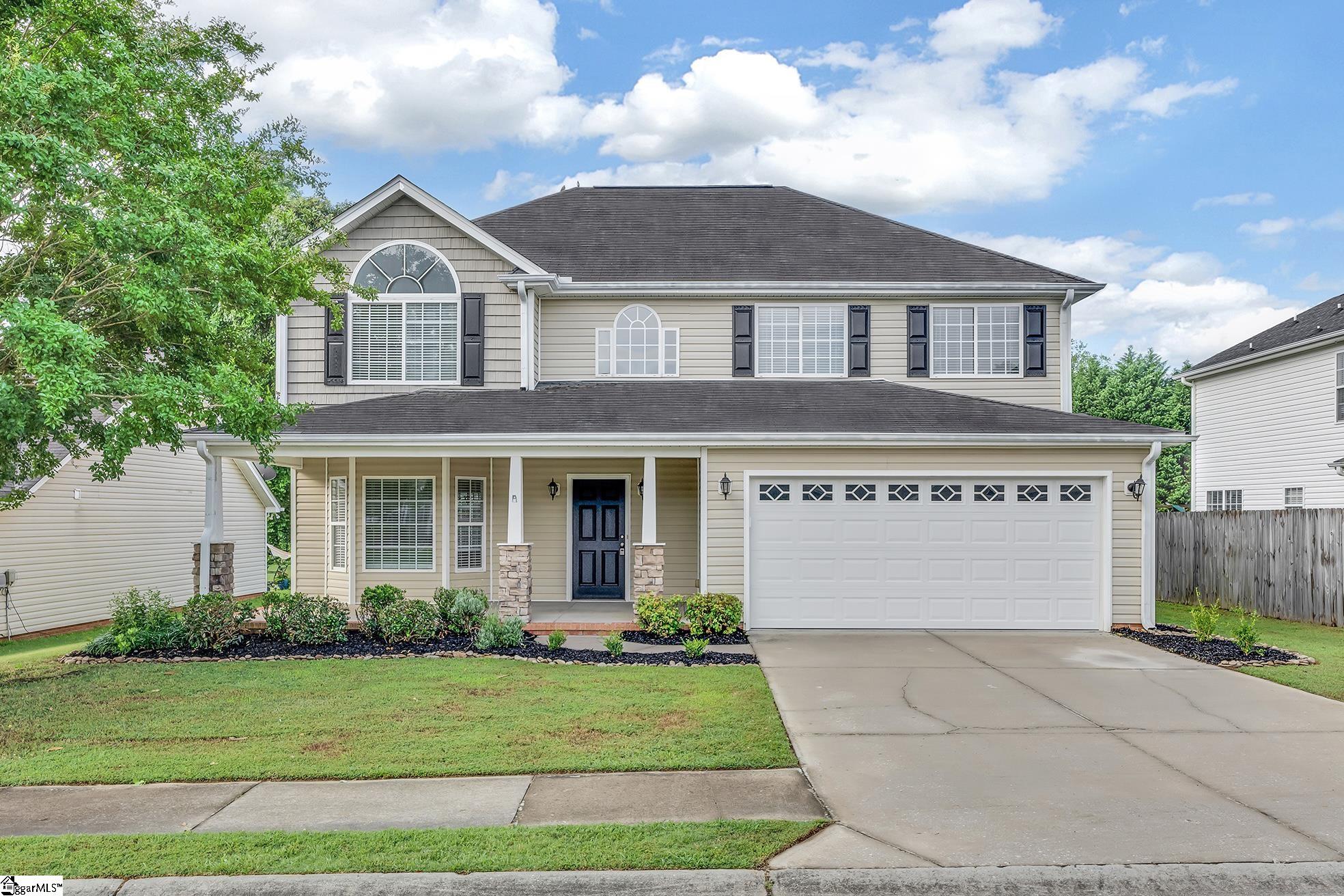 23 Whitethorn Lane Greenville, SC 29607