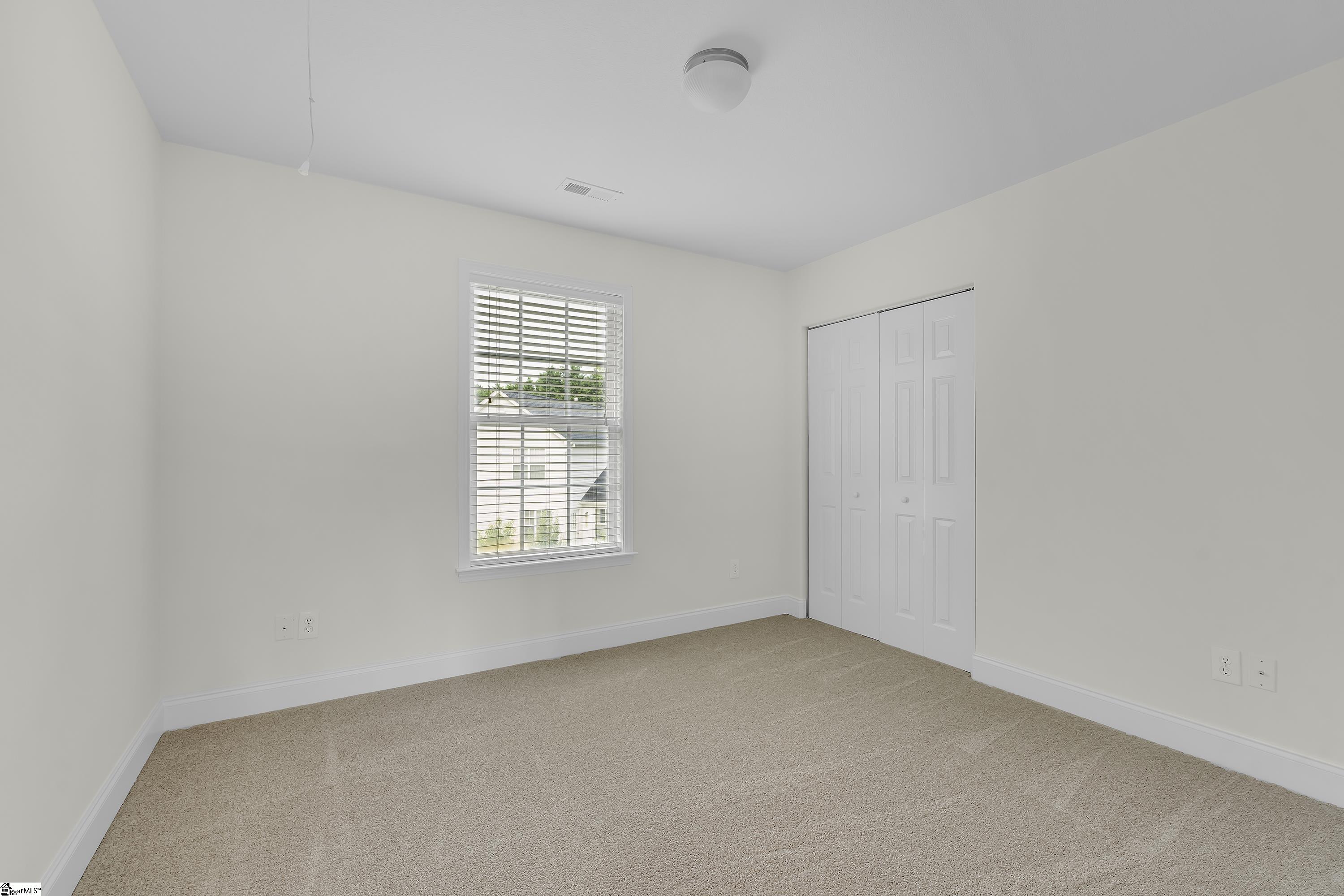 23 Whitethorn Lane Greenville, SC 29607