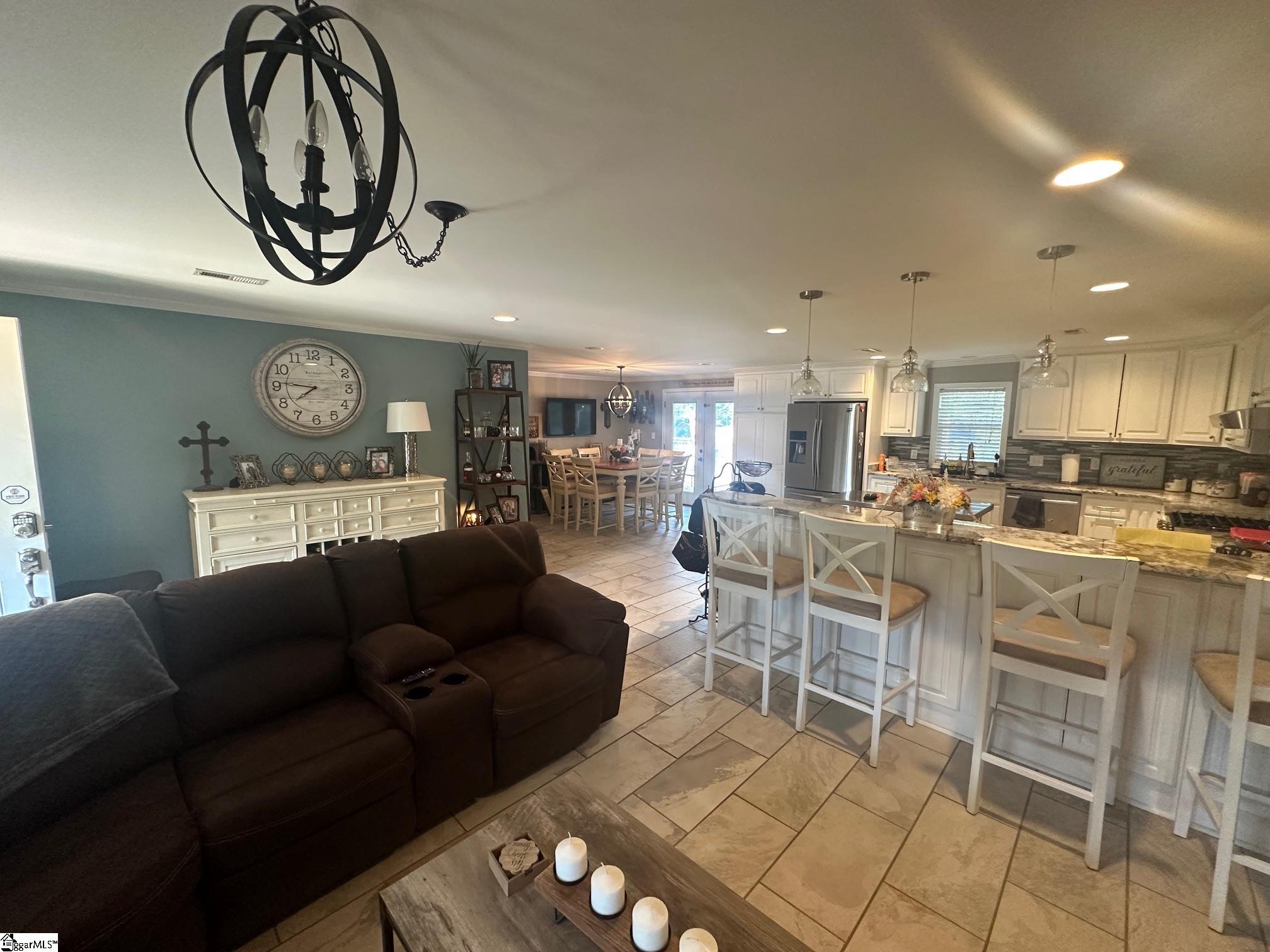 4729 S Church Street Roebuck, SC 29376