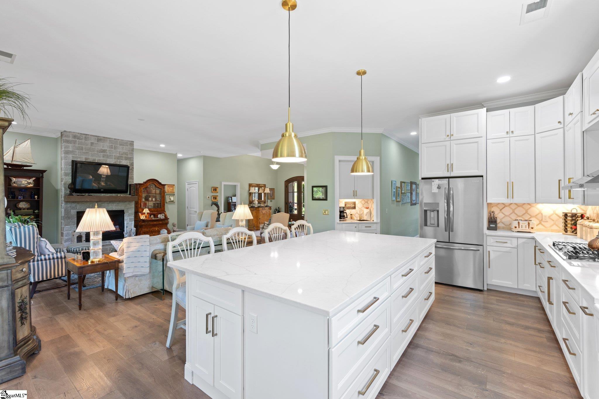 5 French Country Place Greenville, SC 29609