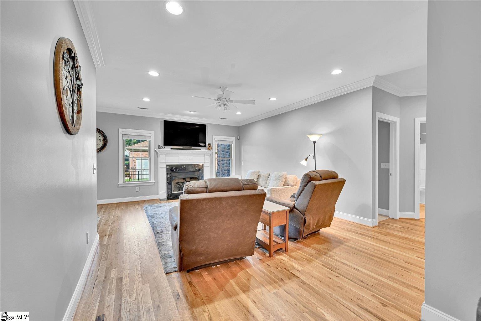 215 Killarney Way Easley, SC 29642