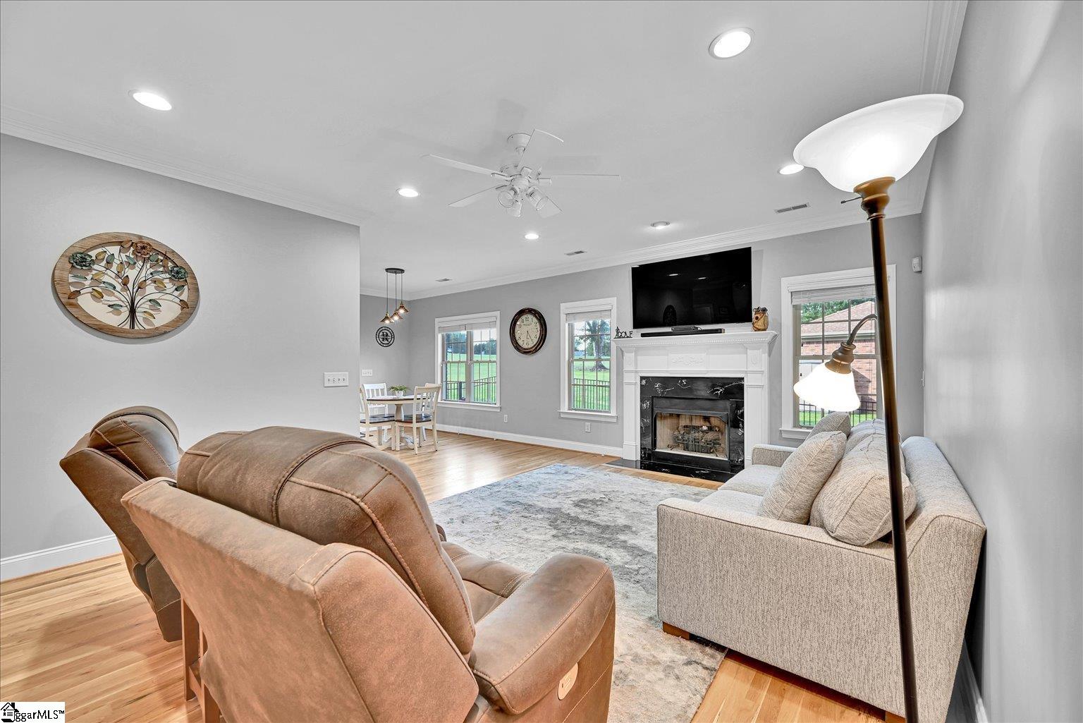215 Killarney Way Easley, SC 29642