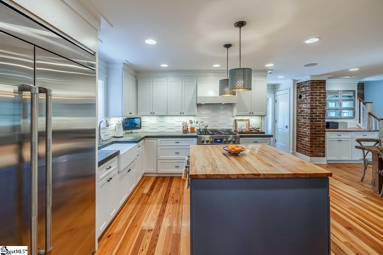103 Cureton Street Greenville, SC 29605